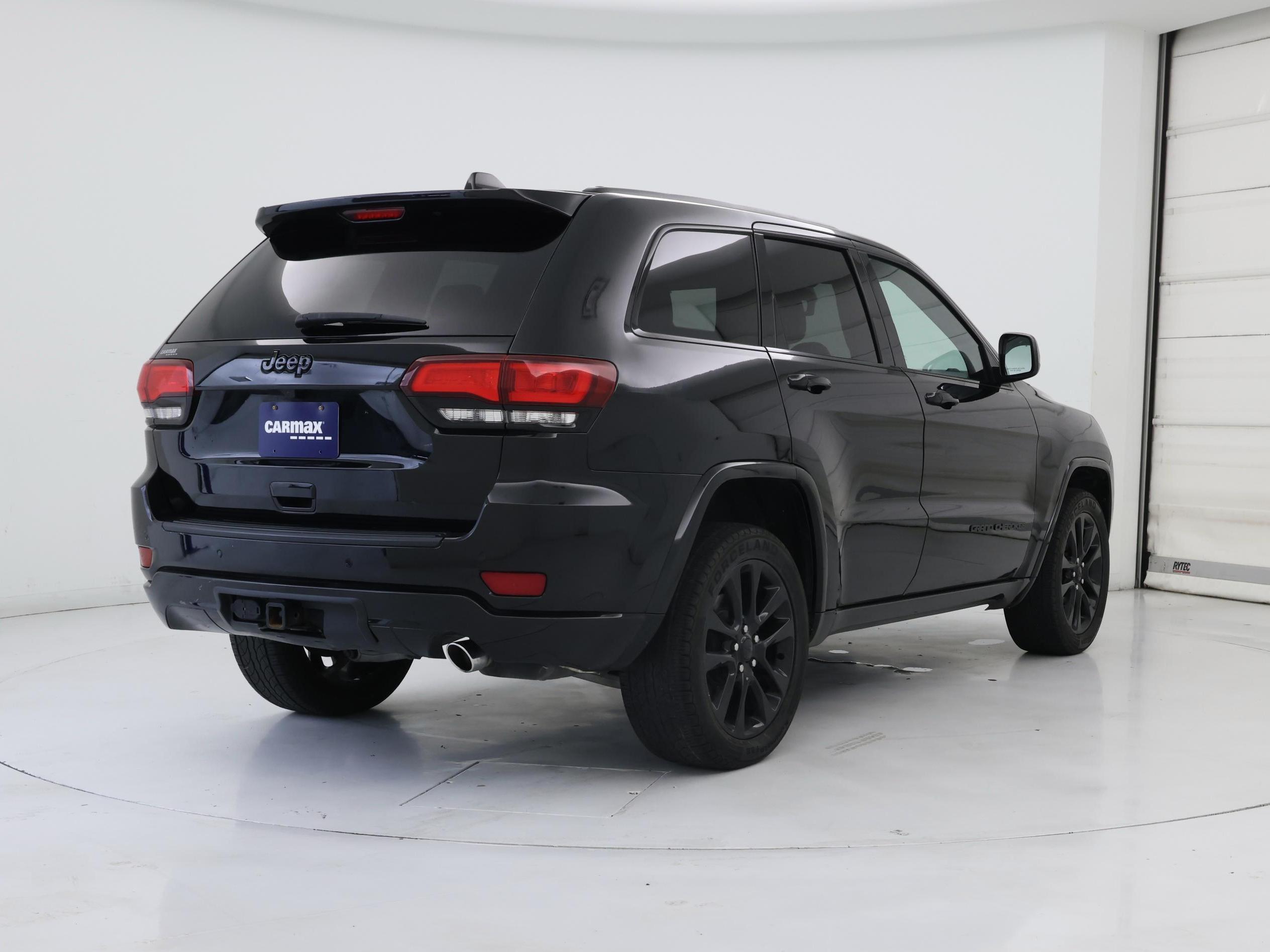 Thumbnail: 2019 Jeep Grand Cherokee - 8
