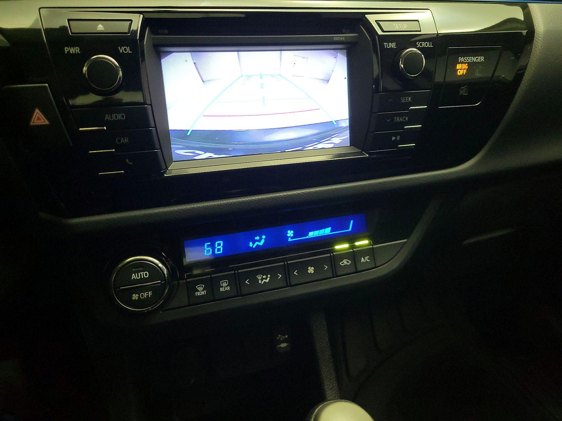 Thumbnail: 2015 Toyota Corolla - 14