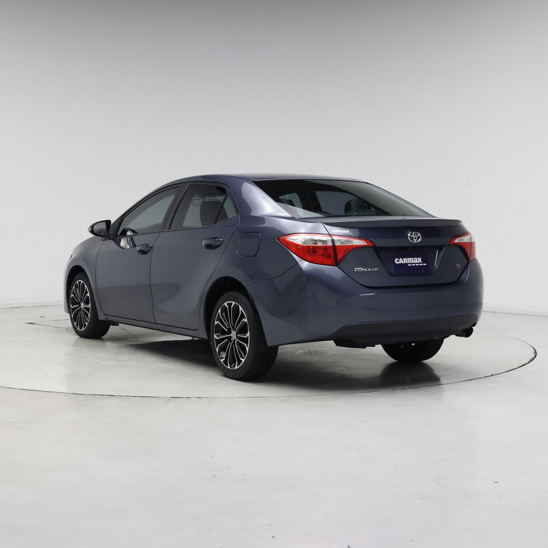 Thumbnail: 2015 Toyota Corolla - 2