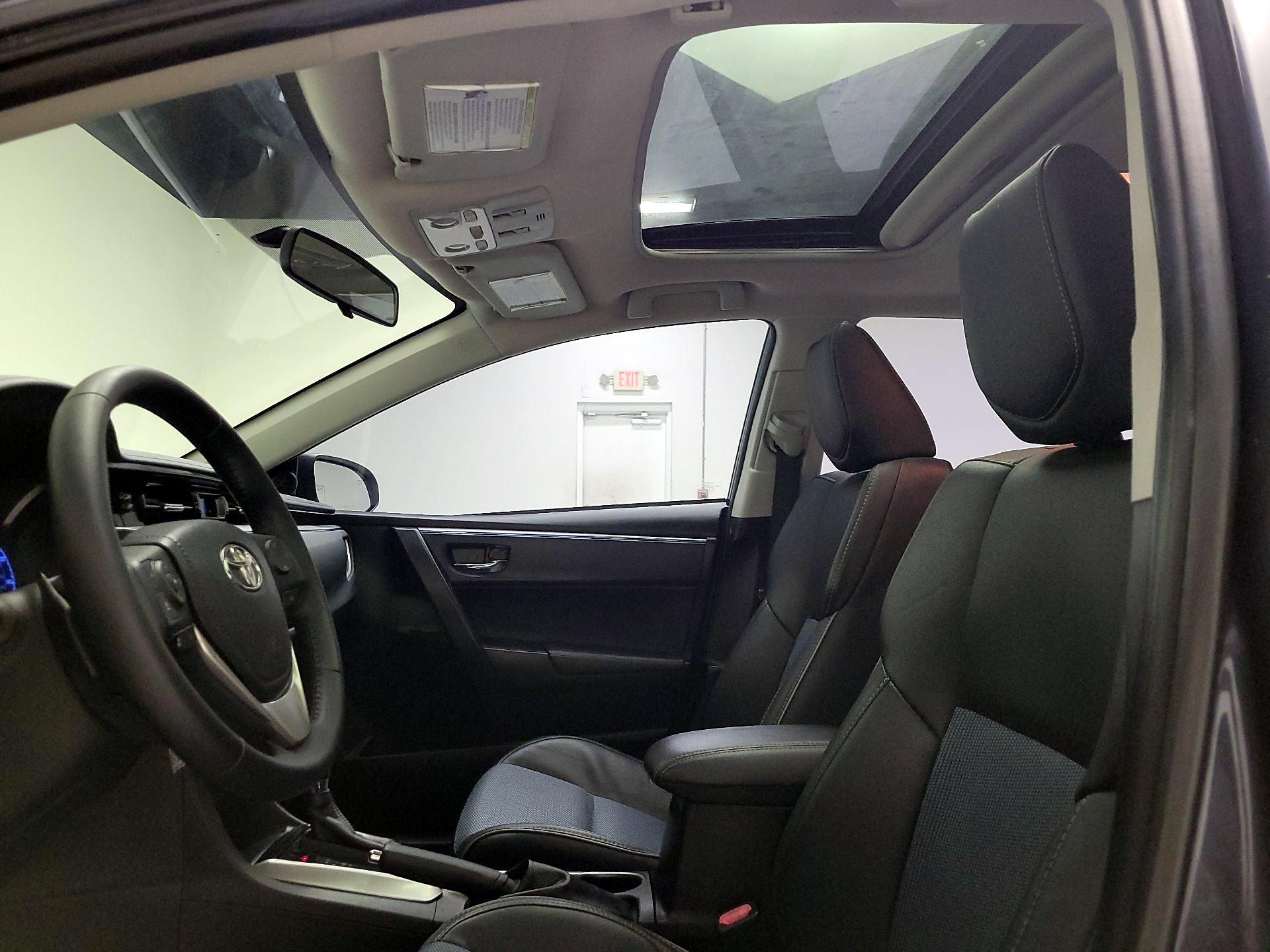 Thumbnail: 2015 Toyota Corolla - 19