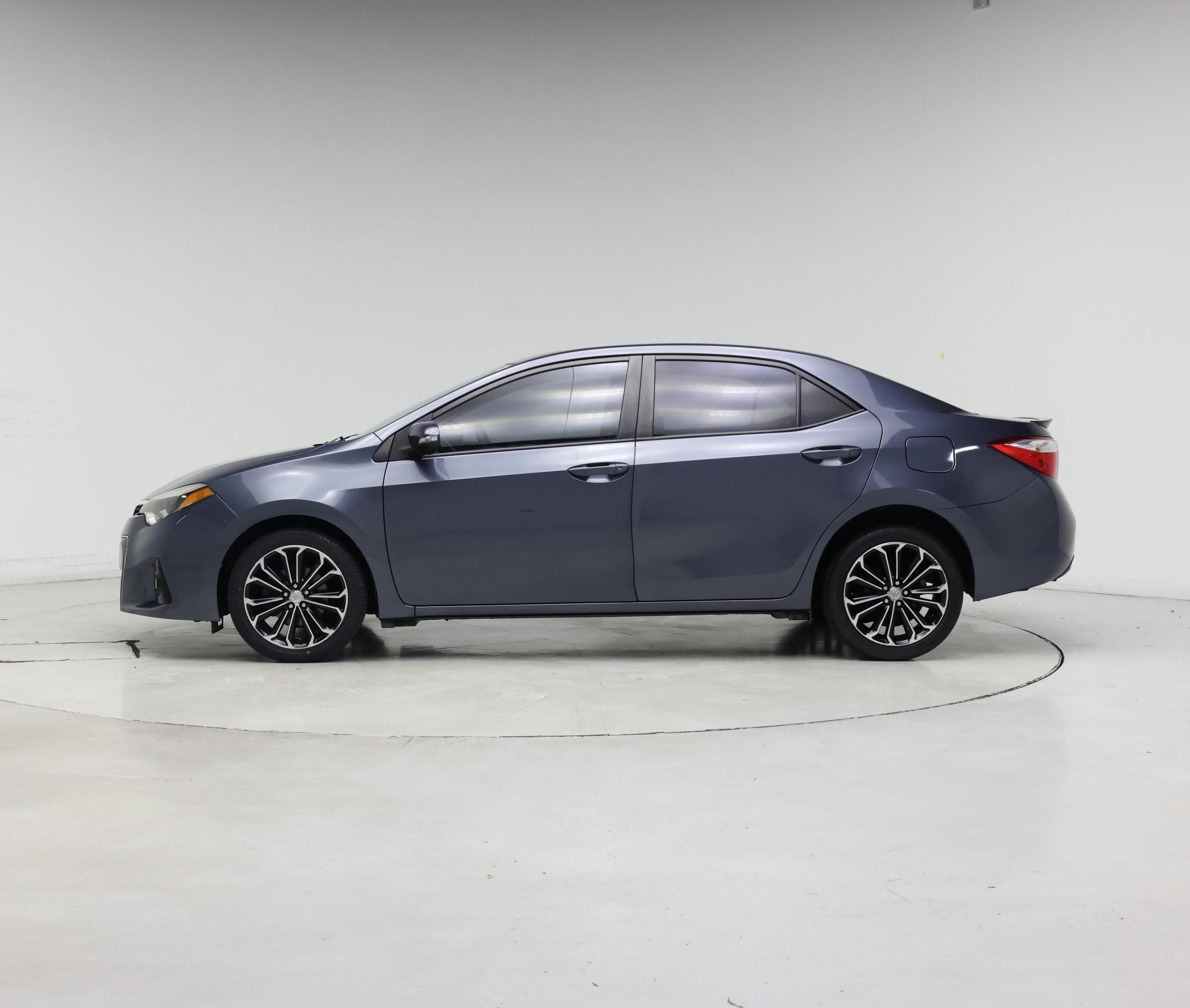 Thumbnail: 2015 Toyota Corolla - 3