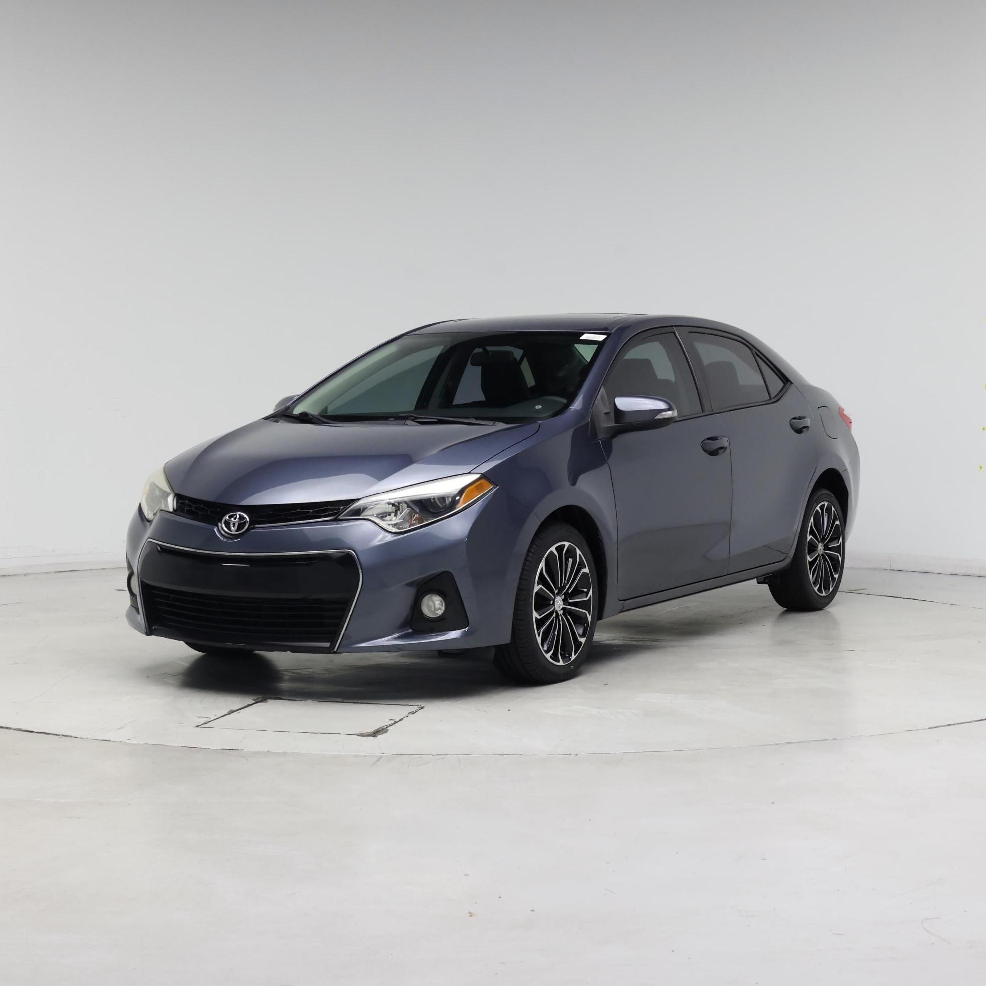 Thumbnail: 2015 Toyota Corolla - 4