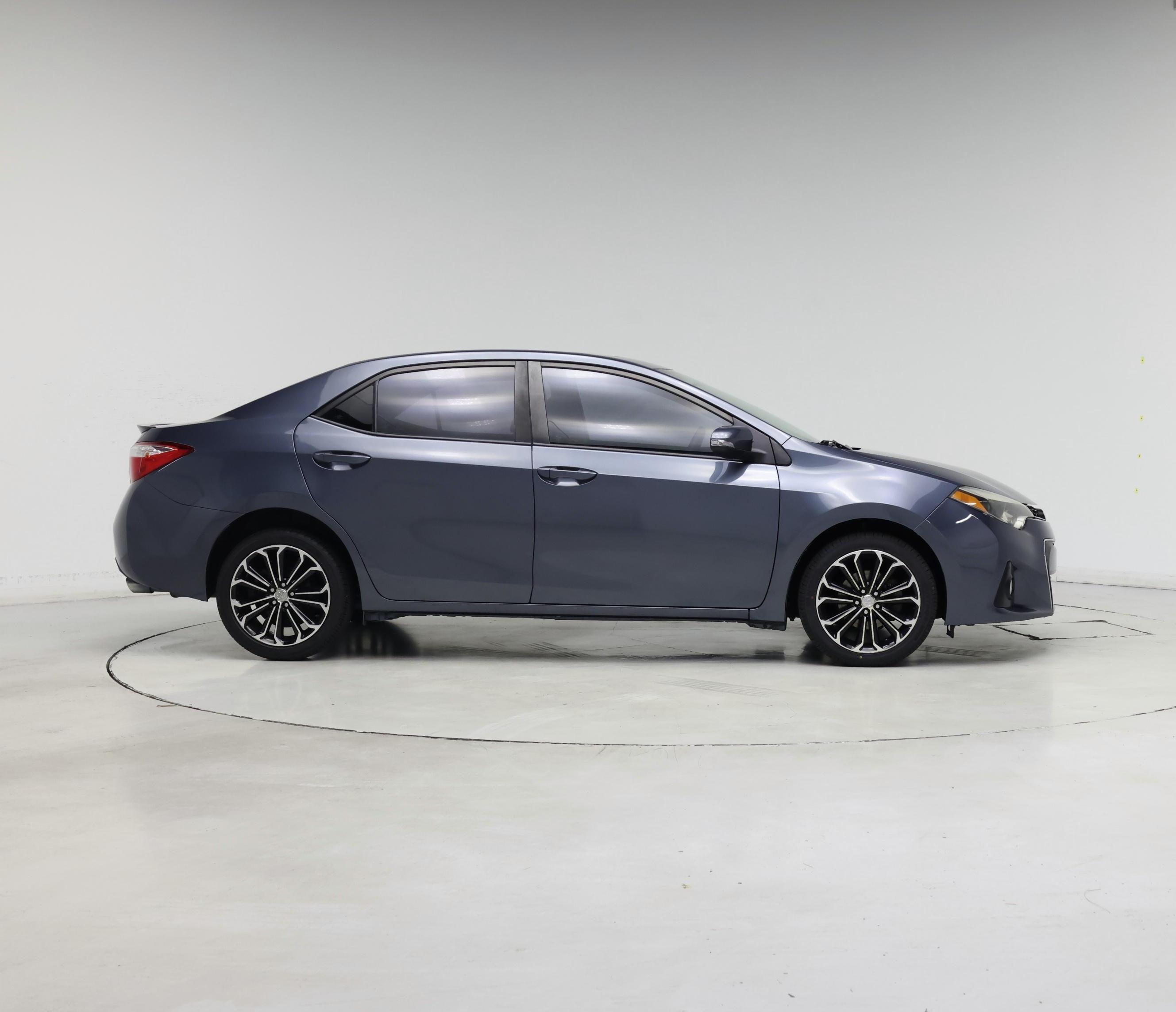 Thumbnail: 2015 Toyota Corolla - 7