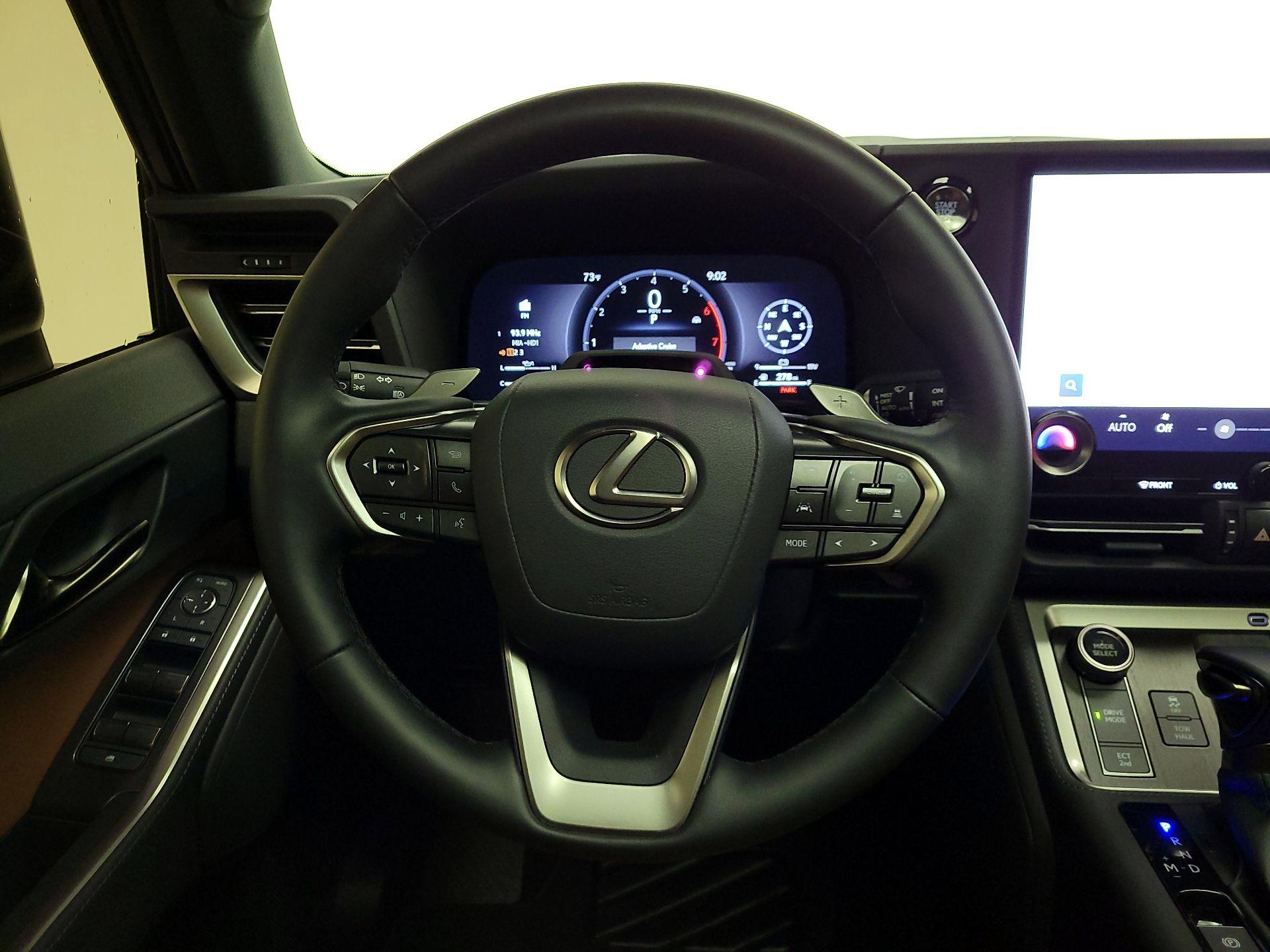 Thumbnail: 2025 Lexus GX - 10