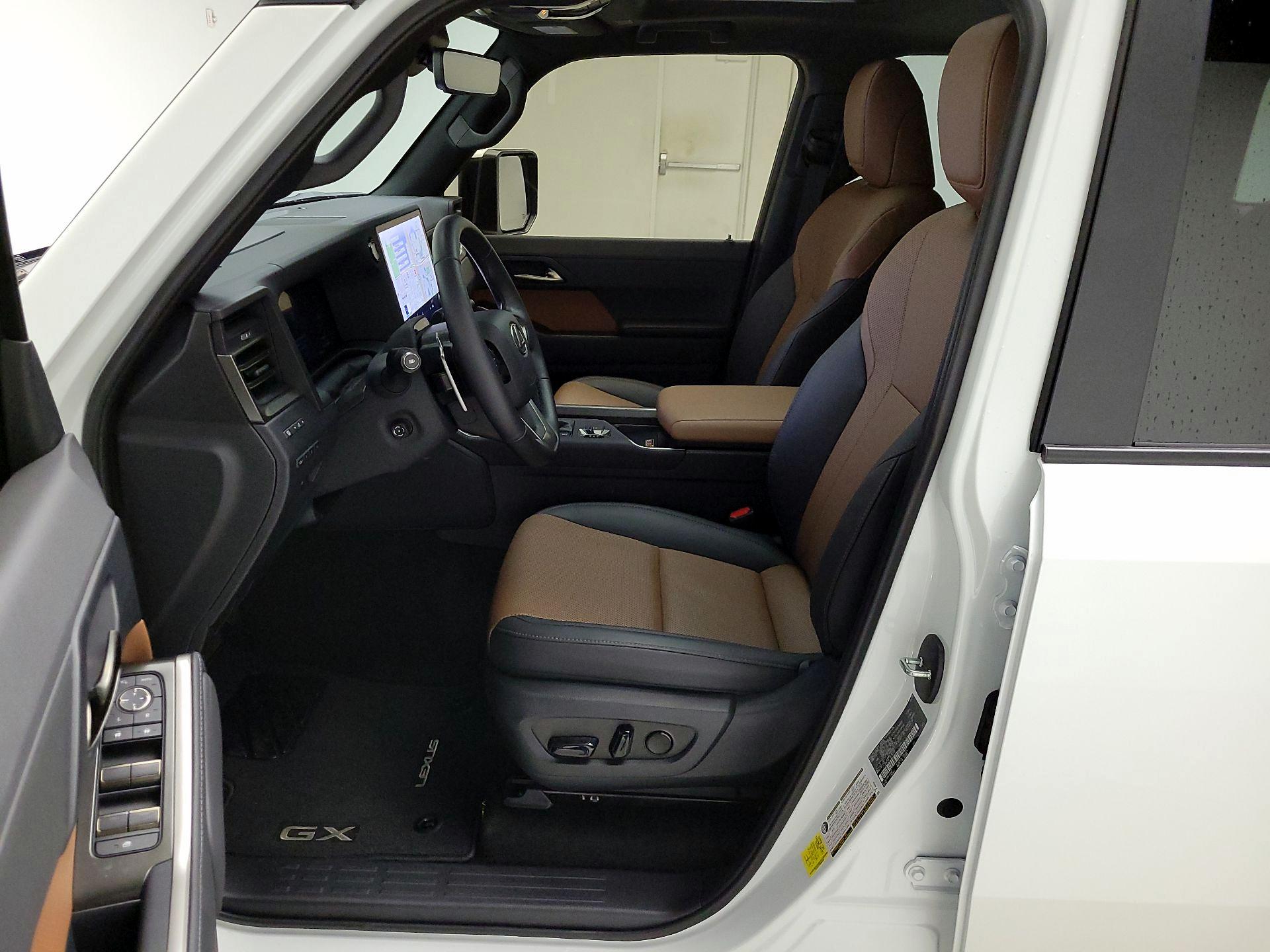 Thumbnail: 2025 Lexus GX - 11