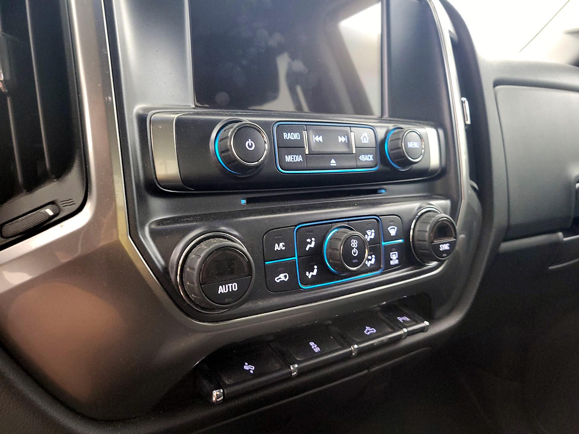 Thumbnail: 2016 Chevrolet Silverado 1500 - 14