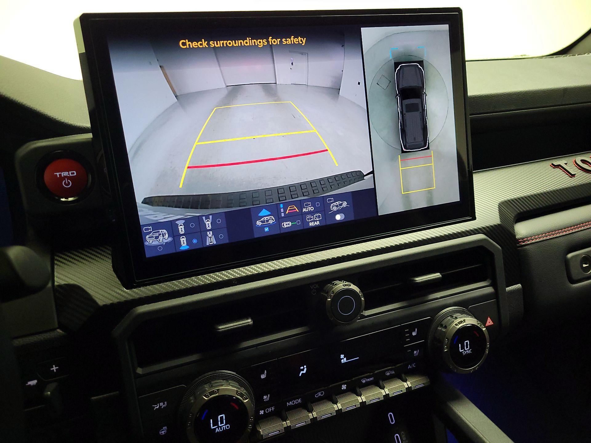 Thumbnail: 2025 Toyota 4Runner - 15