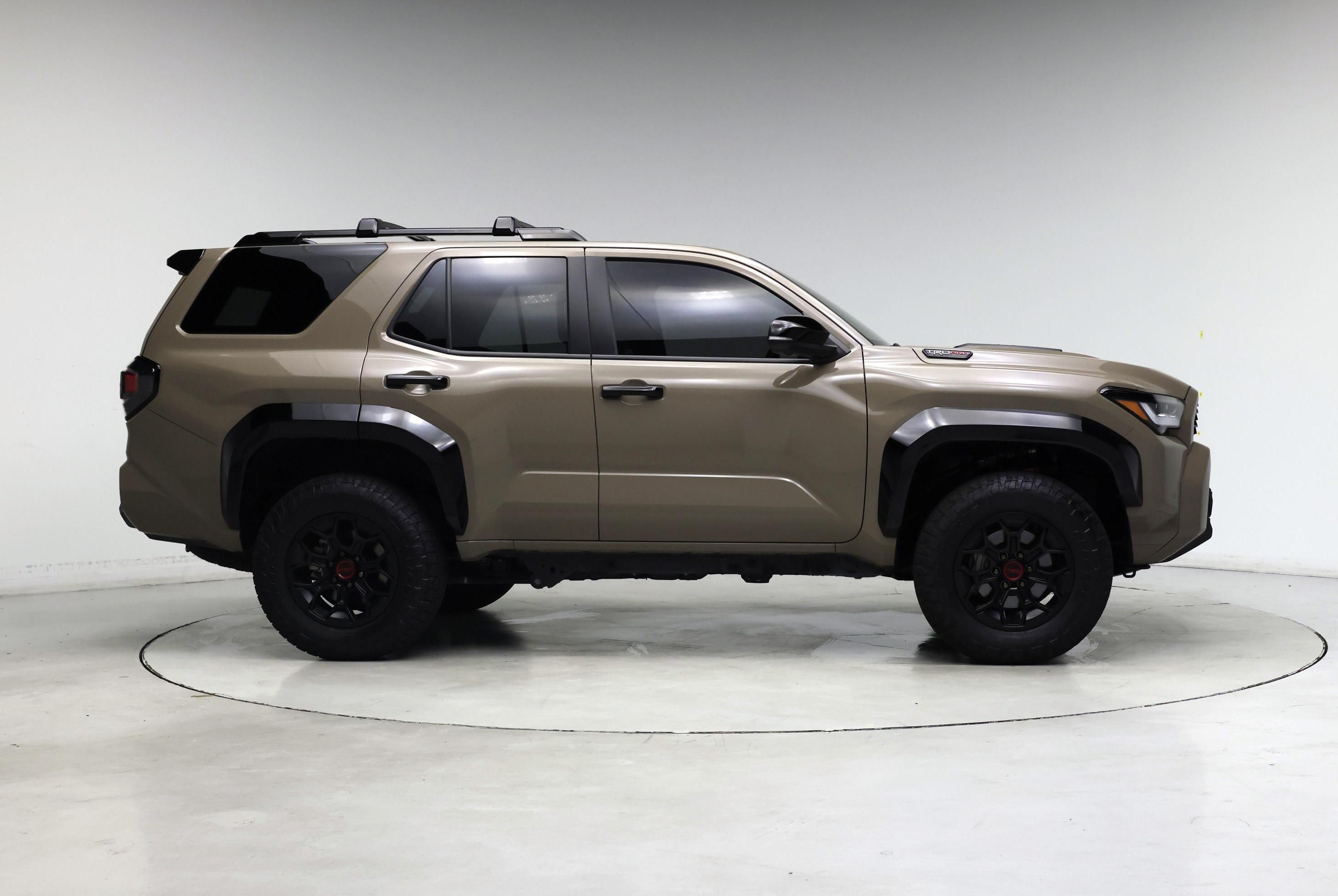 Thumbnail: 2025 Toyota 4Runner - 7