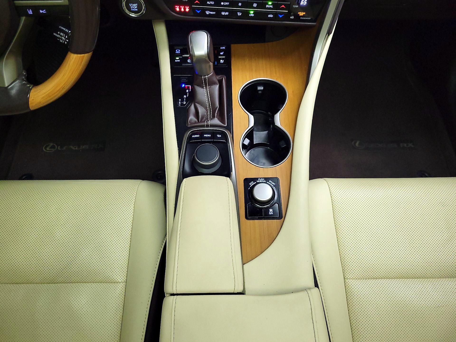 Thumbnail: 2018 Lexus RX - 17