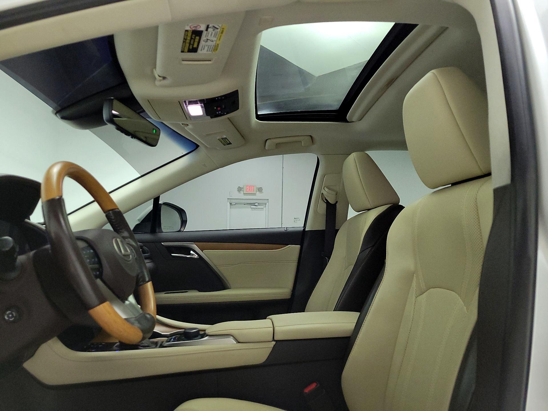 Thumbnail: 2018 Lexus RX - 19