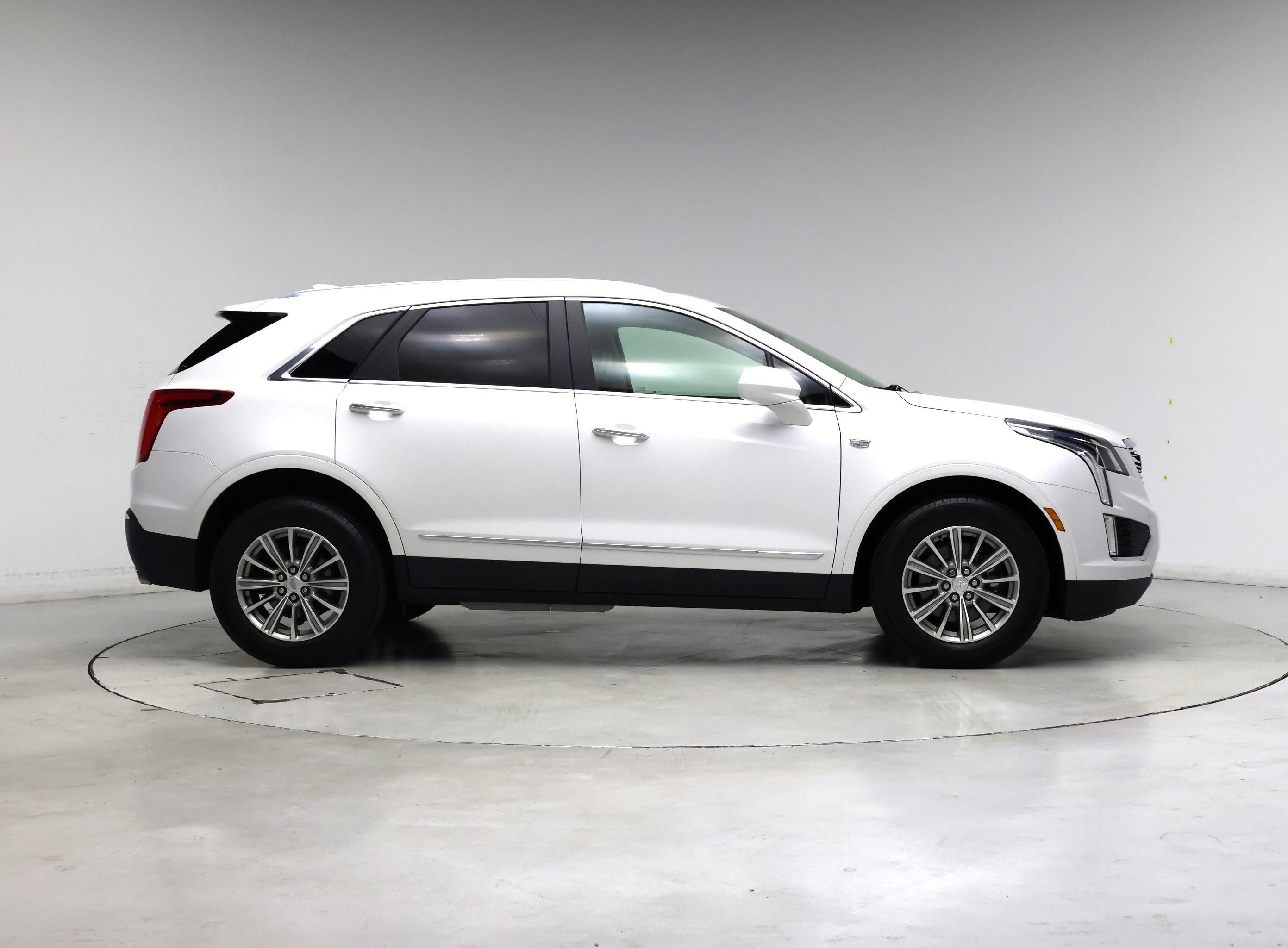 Thumbnail: 2018 Cadillac XT5 - 7