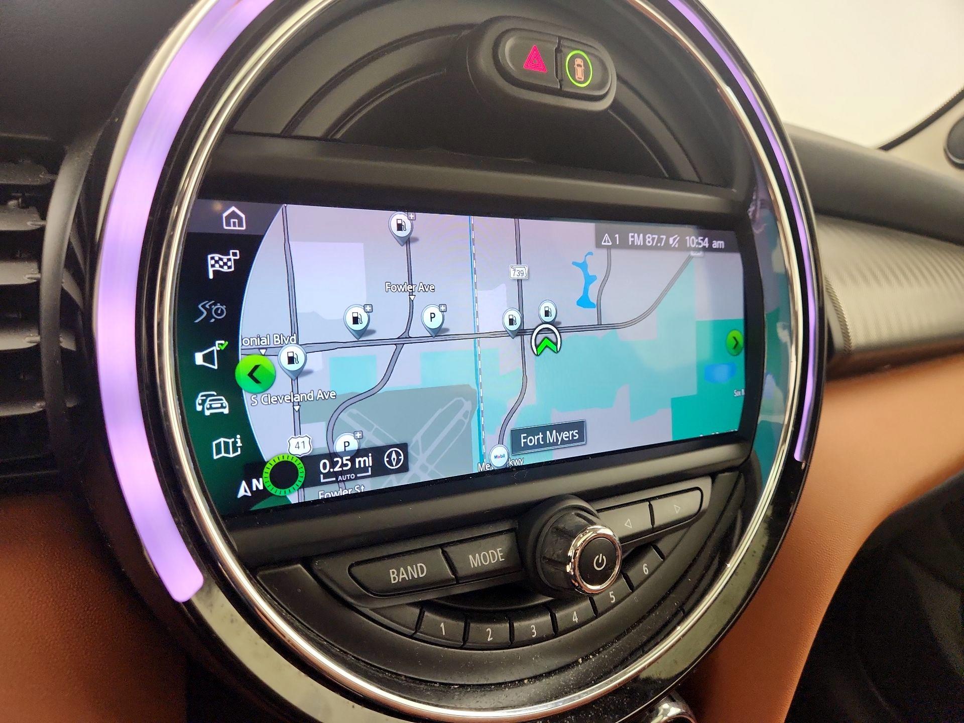 Thumbnail: 2021 MINI Cooper Hardtop - 14