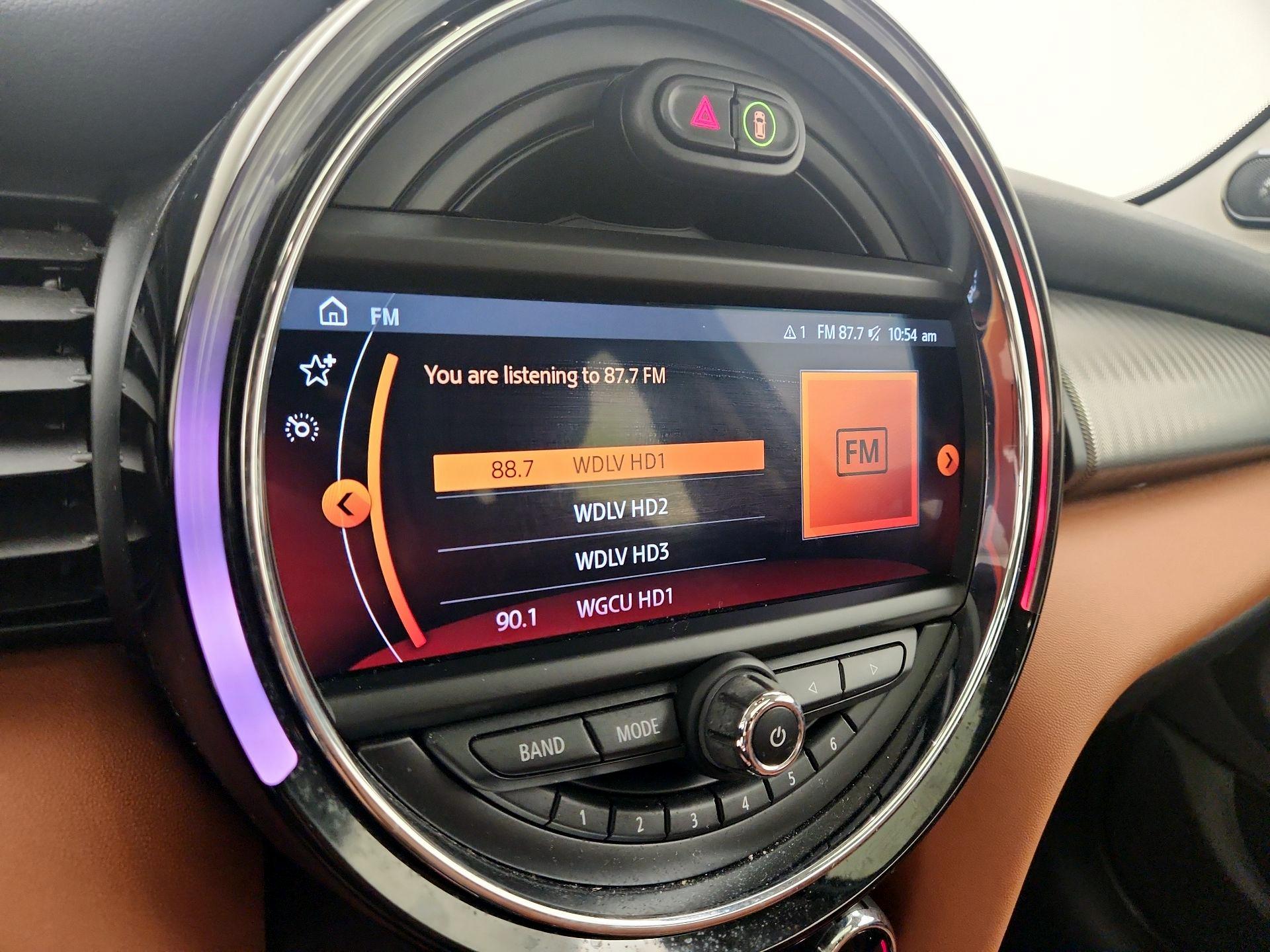 Thumbnail: 2021 MINI Cooper Hardtop - 16