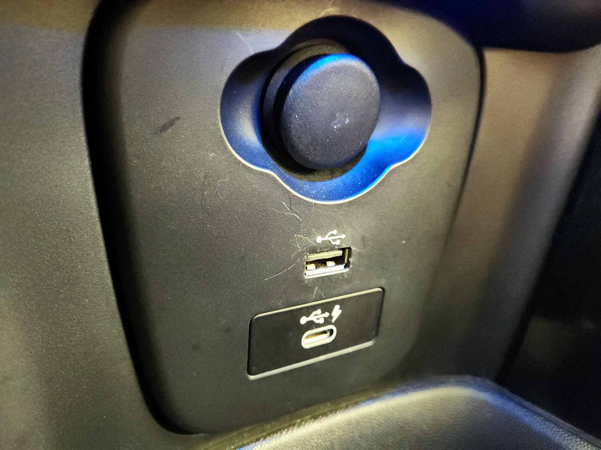 Thumbnail: 2021 MINI Cooper Hardtop - 19