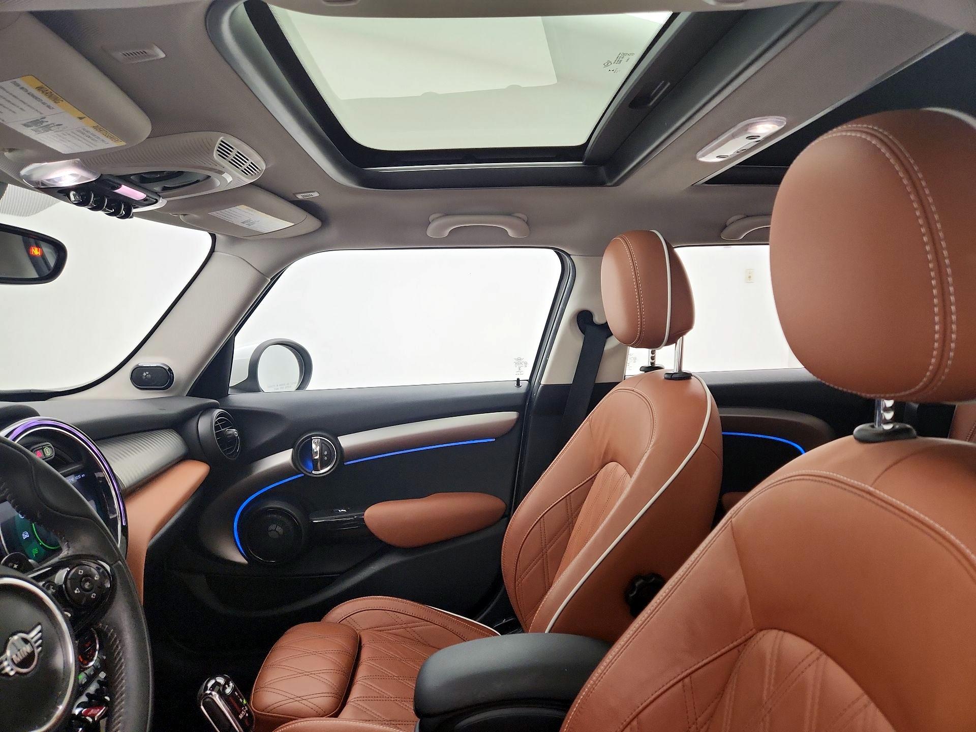 Thumbnail: 2021 MINI Cooper Hardtop - 20