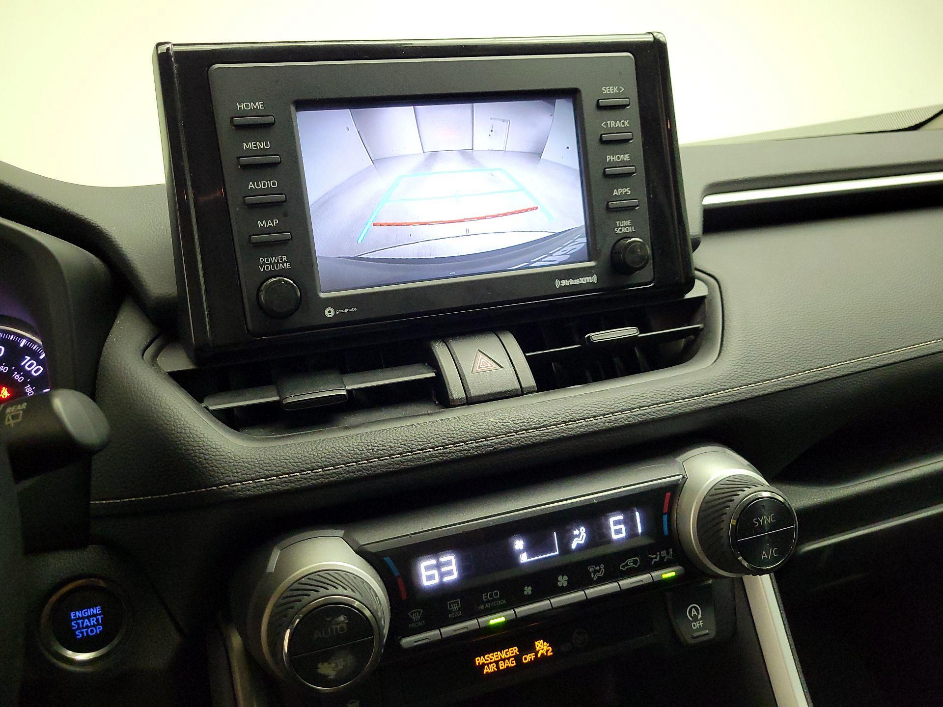 Thumbnail: 2021 Toyota RAV4 - 14