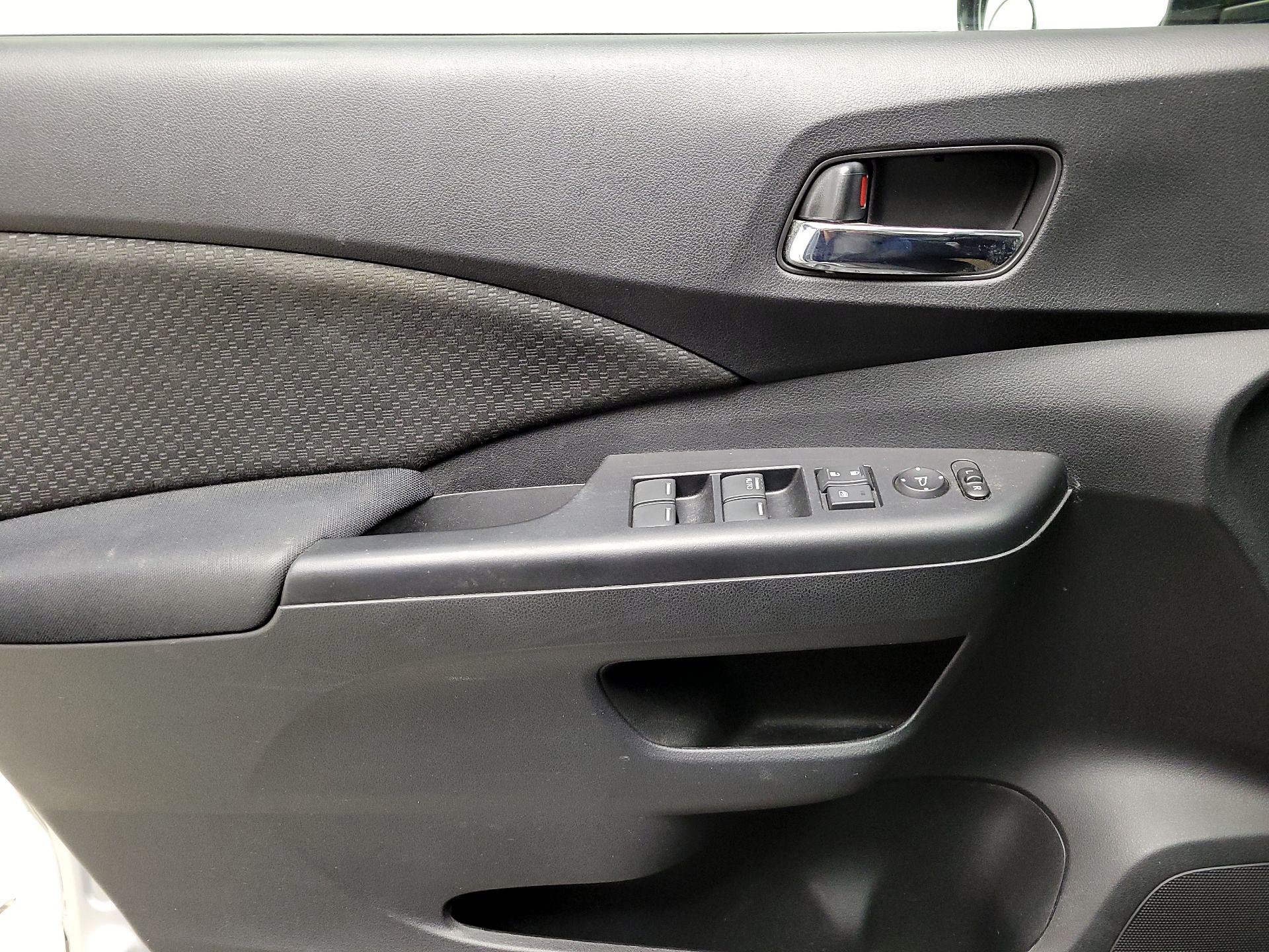 Thumbnail: 2015 Honda CR-V - 12