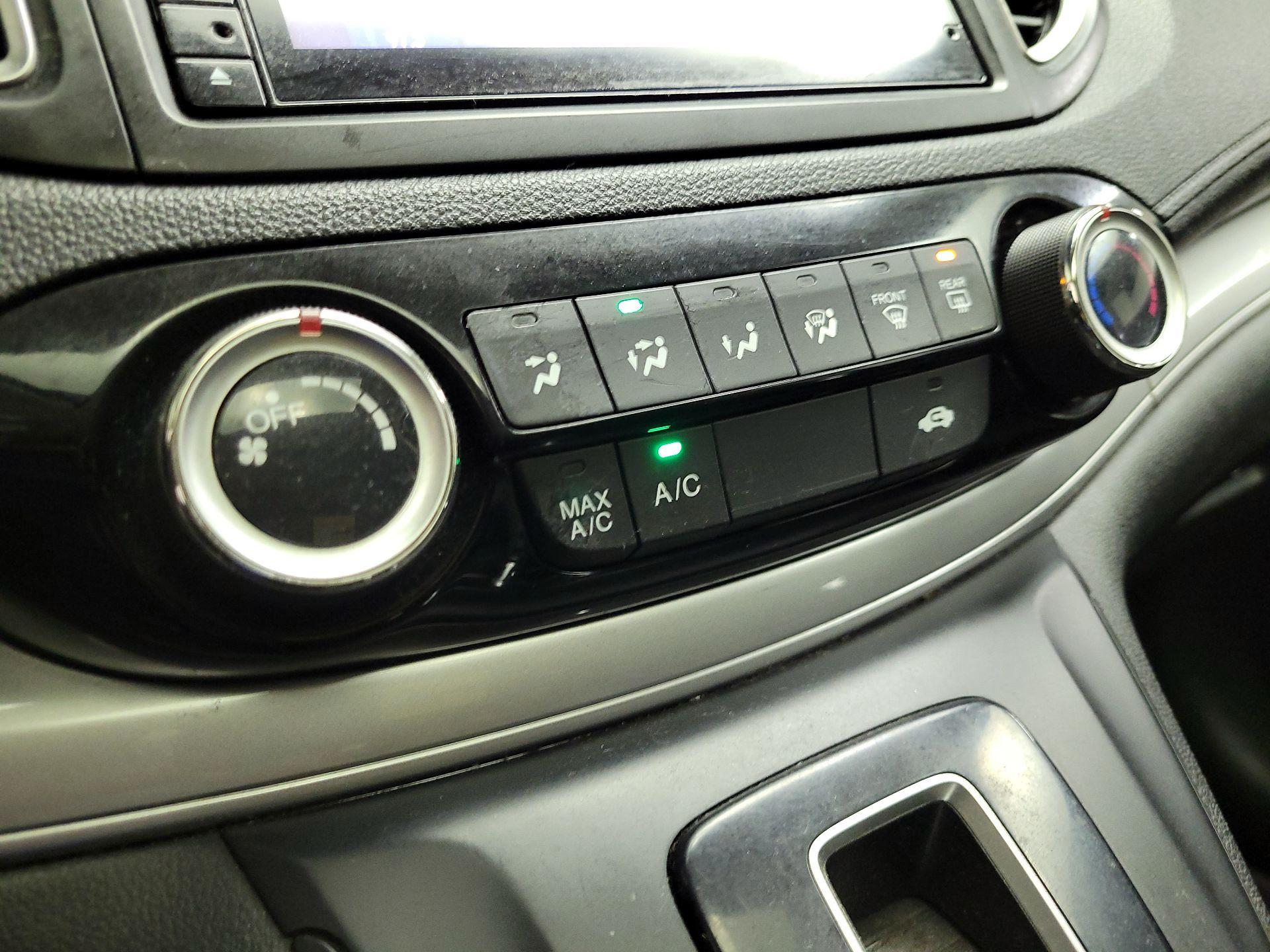 Thumbnail: 2015 Honda CR-V - 16