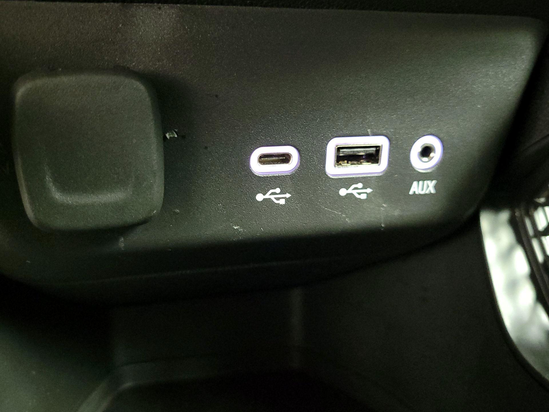 Thumbnail: 2023 Chevrolet TrailBlazer - 18