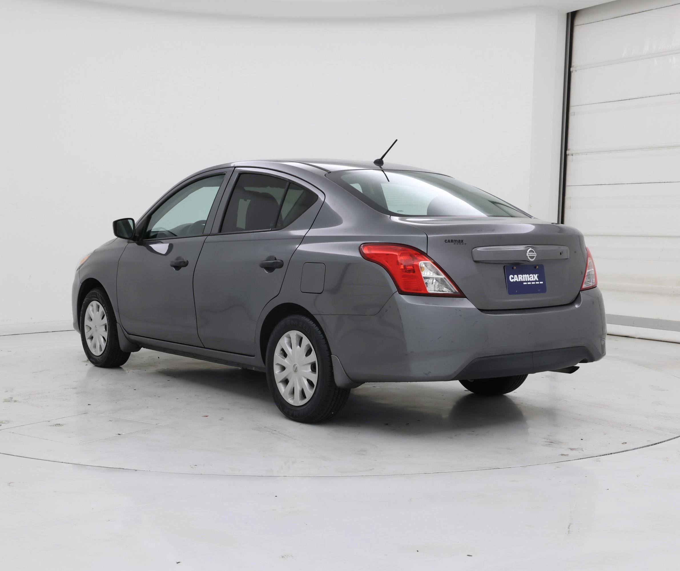 Thumbnail: 2018 Nissan Versa - 2