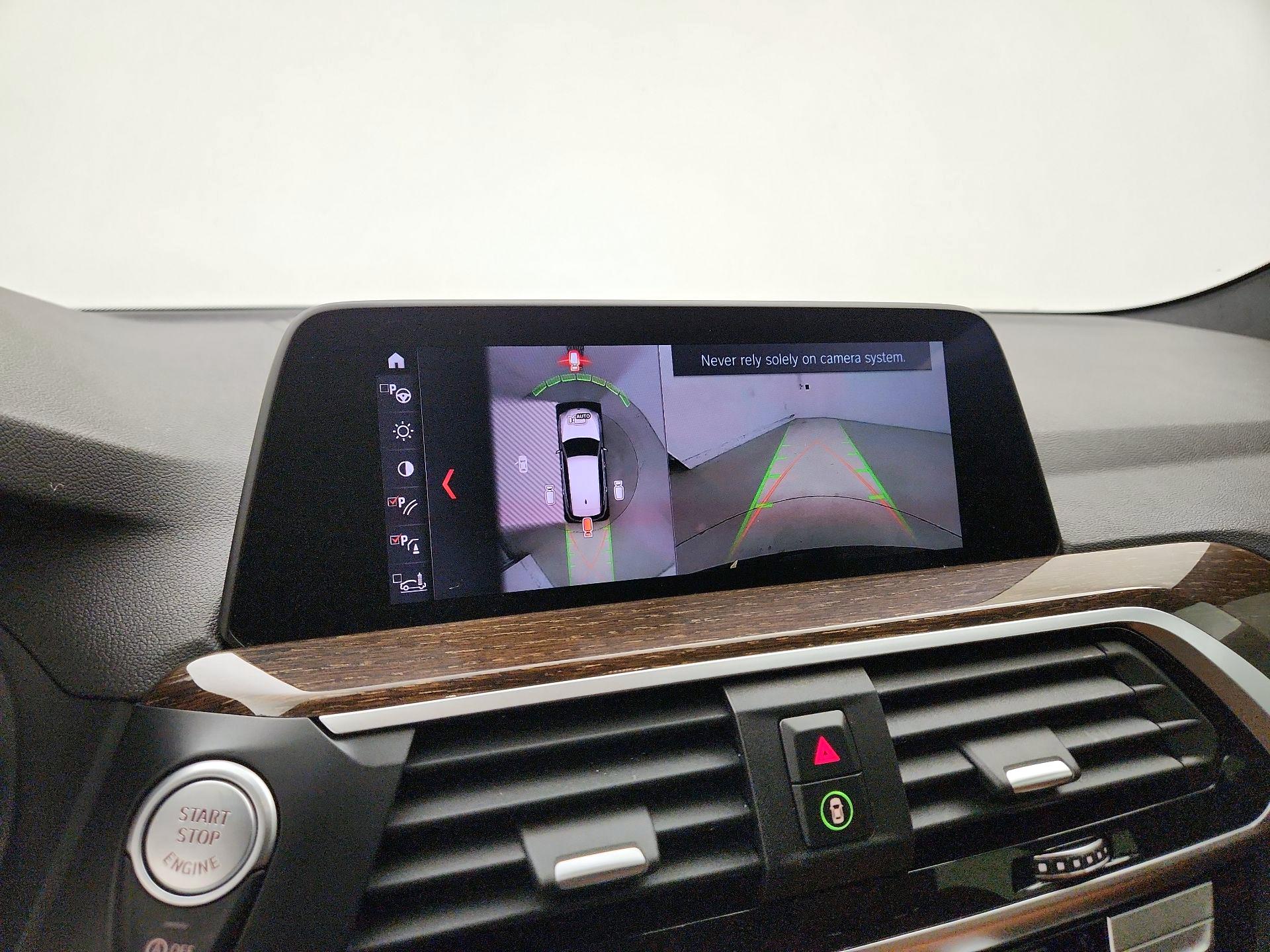 Thumbnail: 2021 BMW X3 - 14