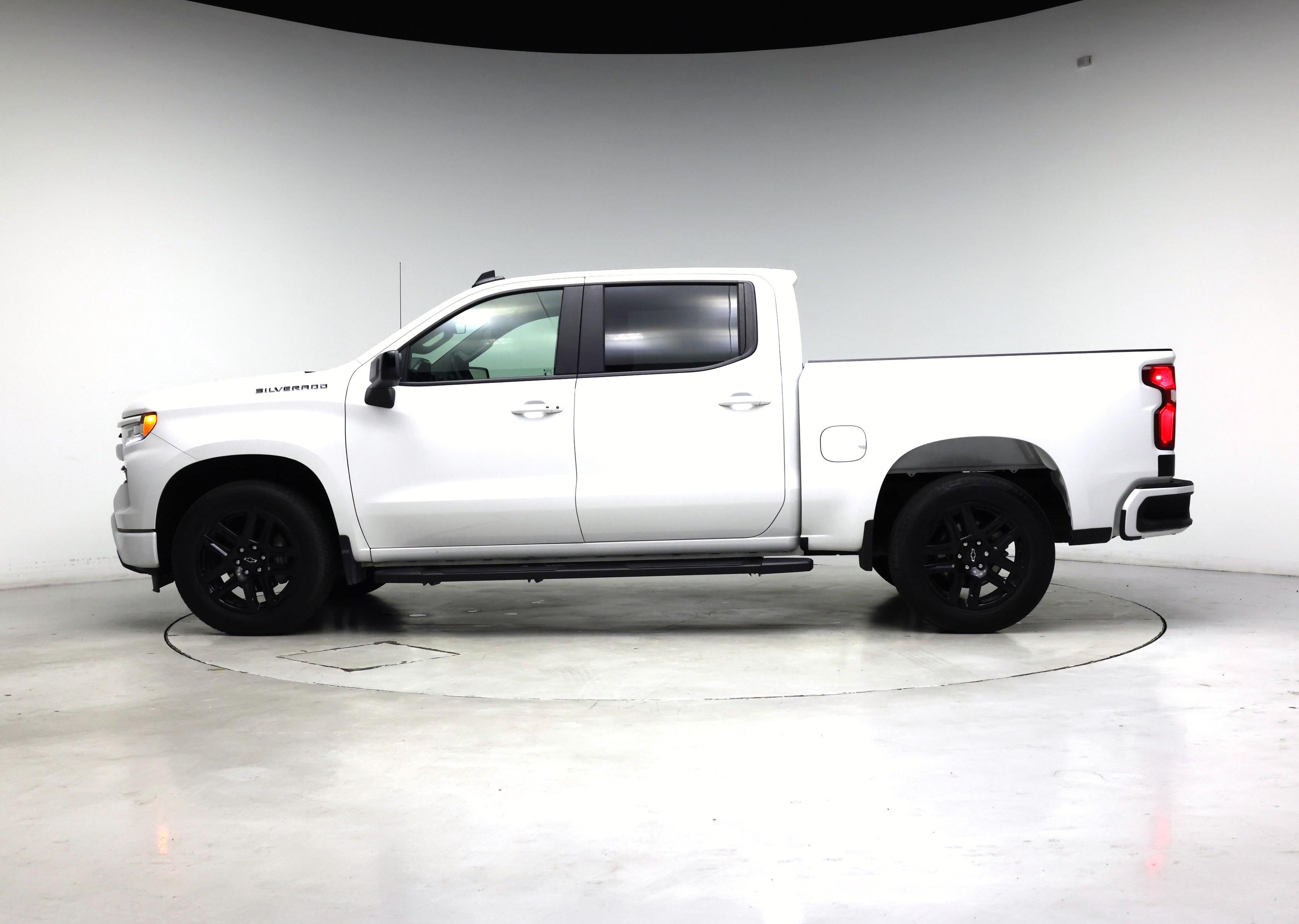 Thumbnail: 2024 Chevrolet Silverado 1500 - 3