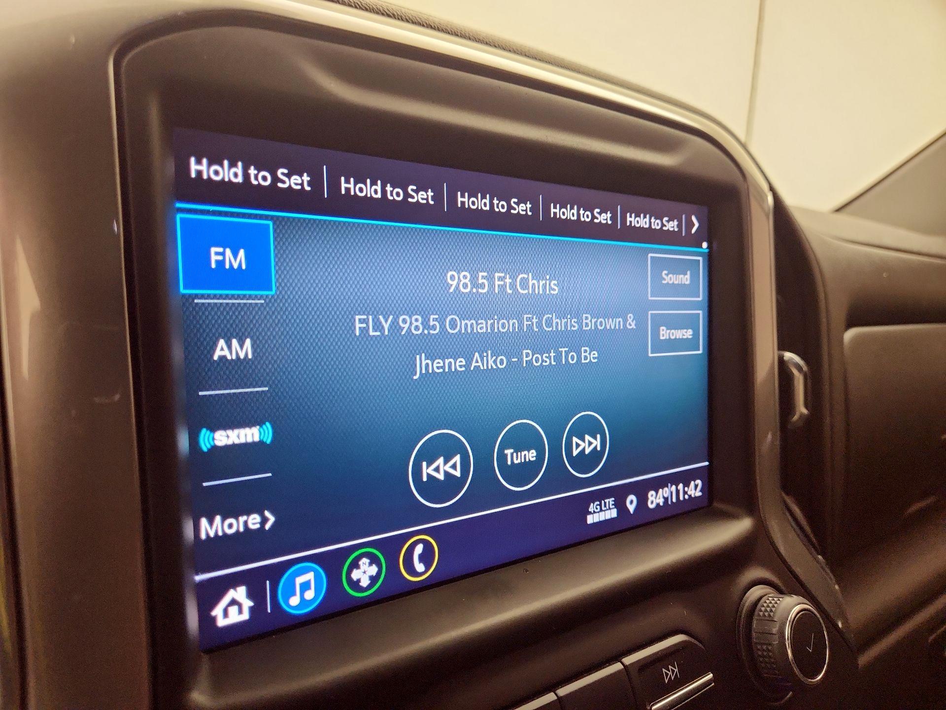 Thumbnail: 2022 Chevrolet Silverado 1500 - 16