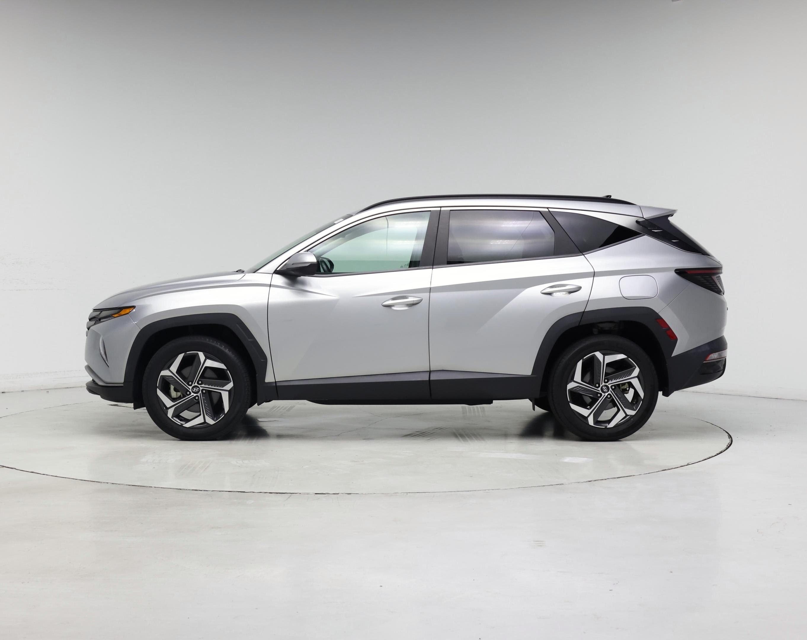 Thumbnail: 2022 Hyundai Tucson - 3