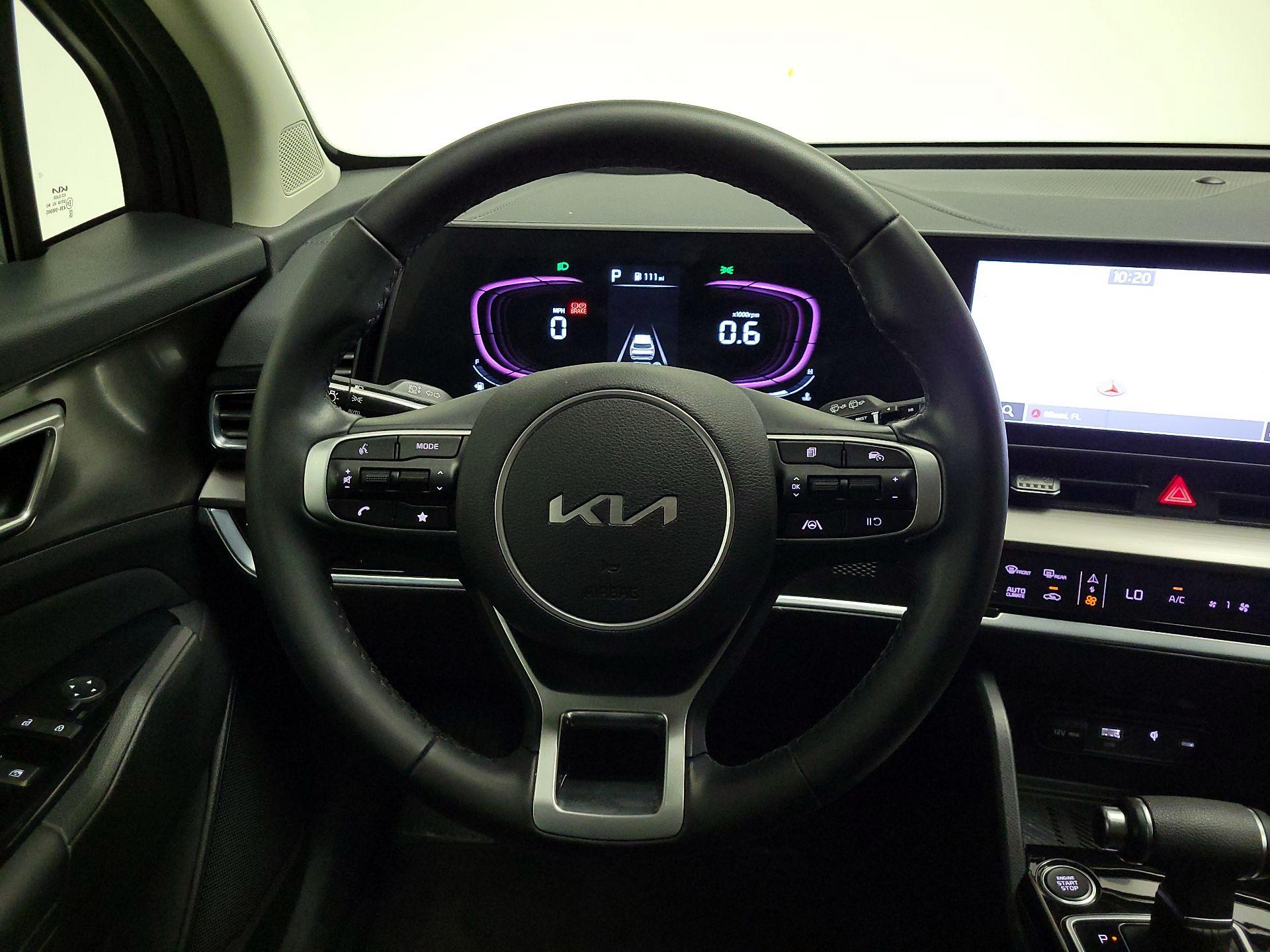 Thumbnail: 2023 Kia Sportage - 10