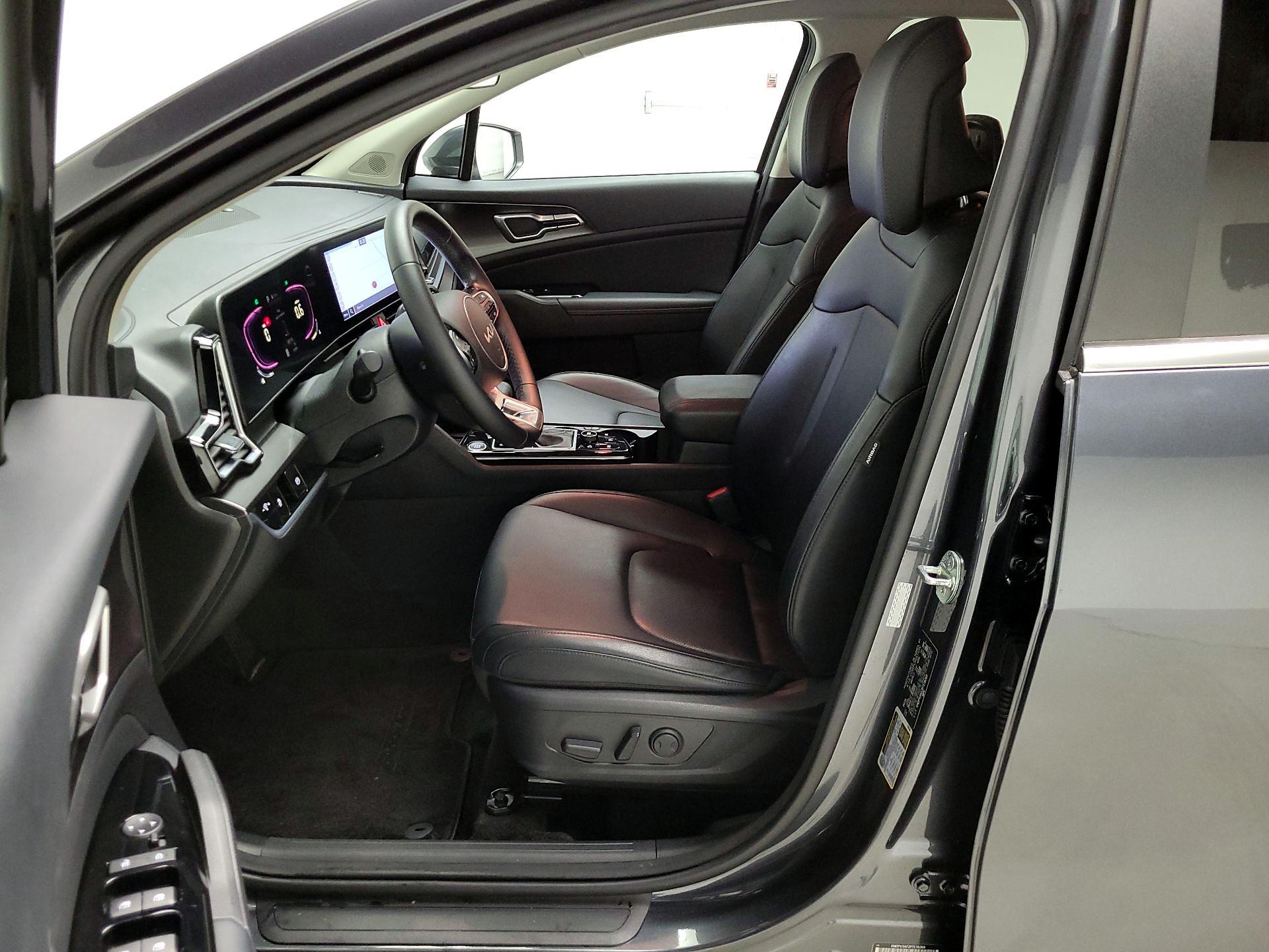 Thumbnail: 2023 Kia Sportage - 11