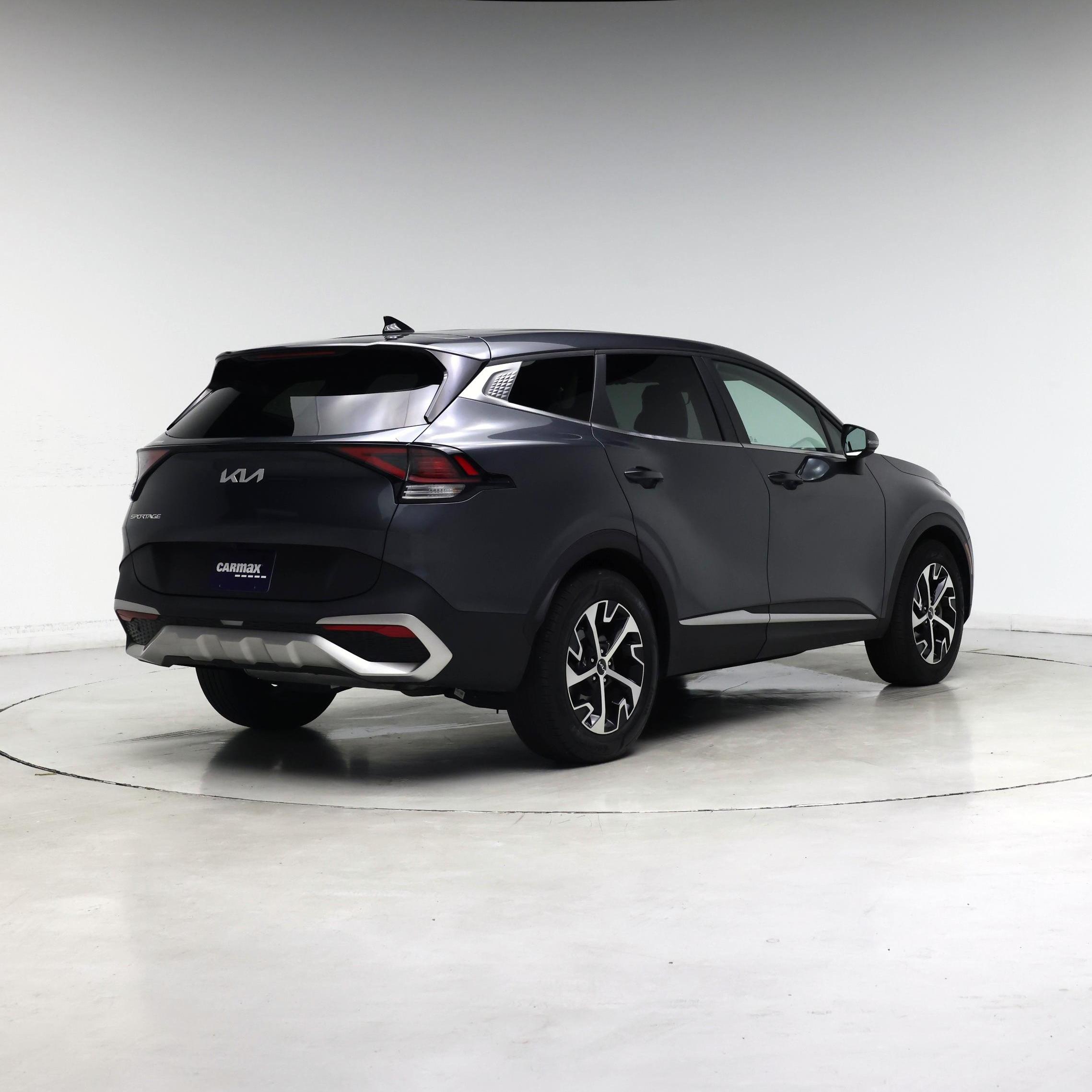 Thumbnail: 2023 Kia Sportage - 8