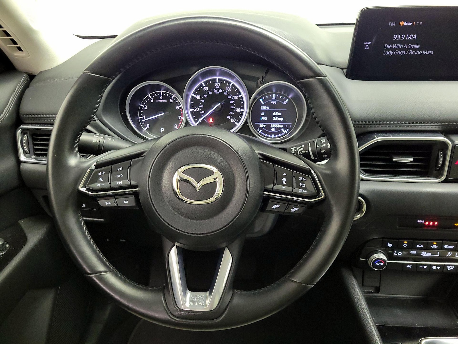 2023 Mazda CX-5 S Preferred package - Photo 11