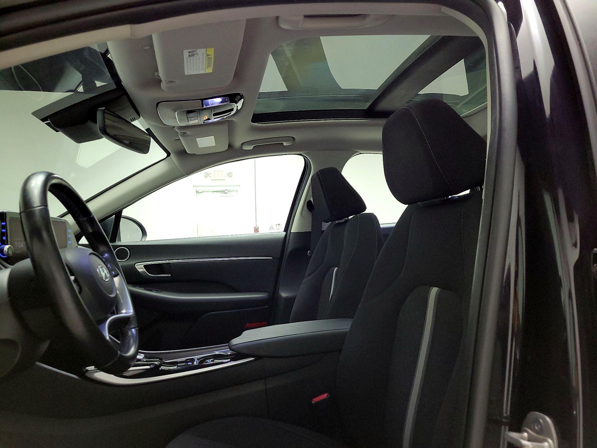 Thumbnail: 2023 Hyundai Sonata - 20