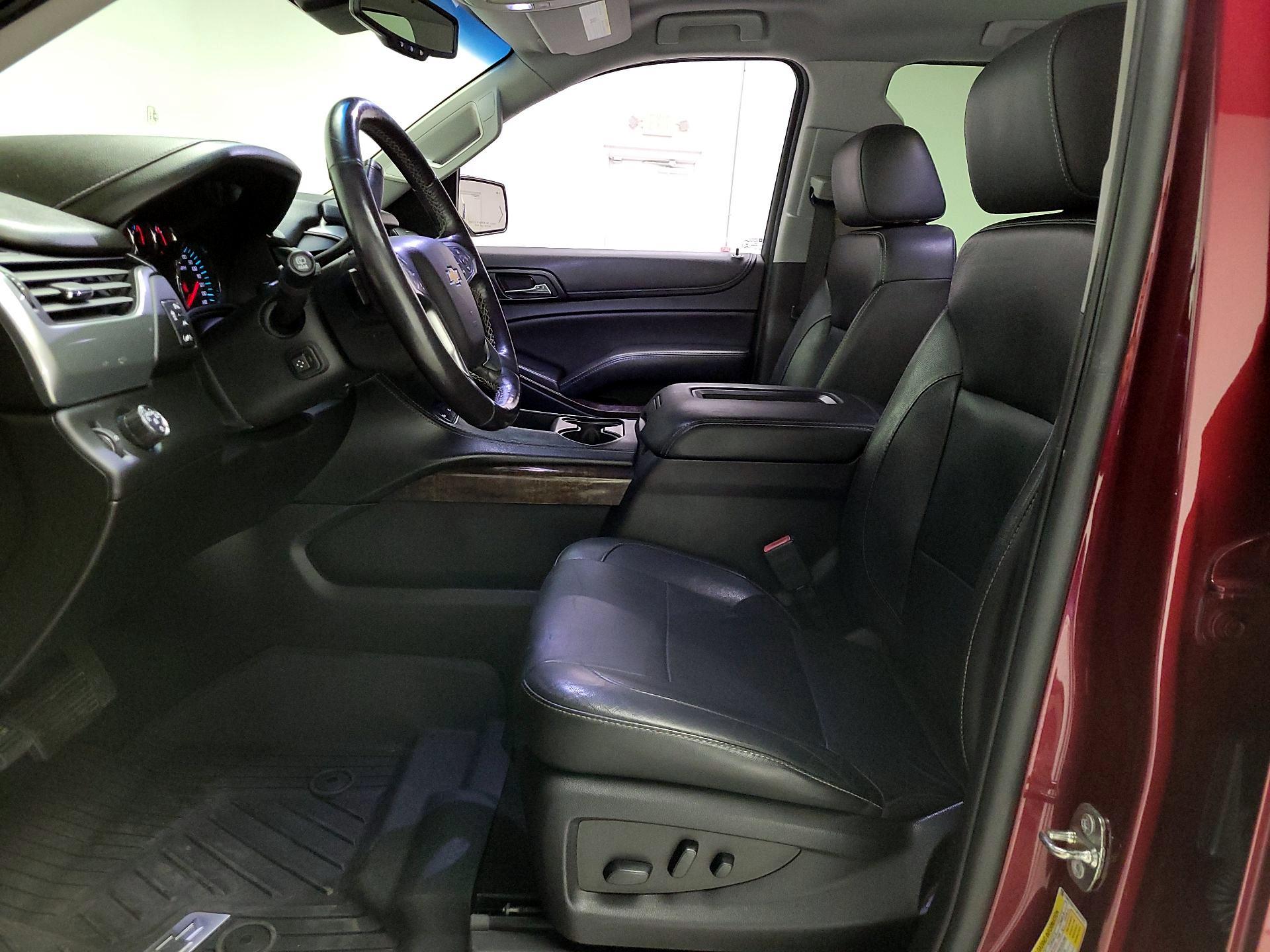 Thumbnail: 2018 Chevrolet Tahoe - 11