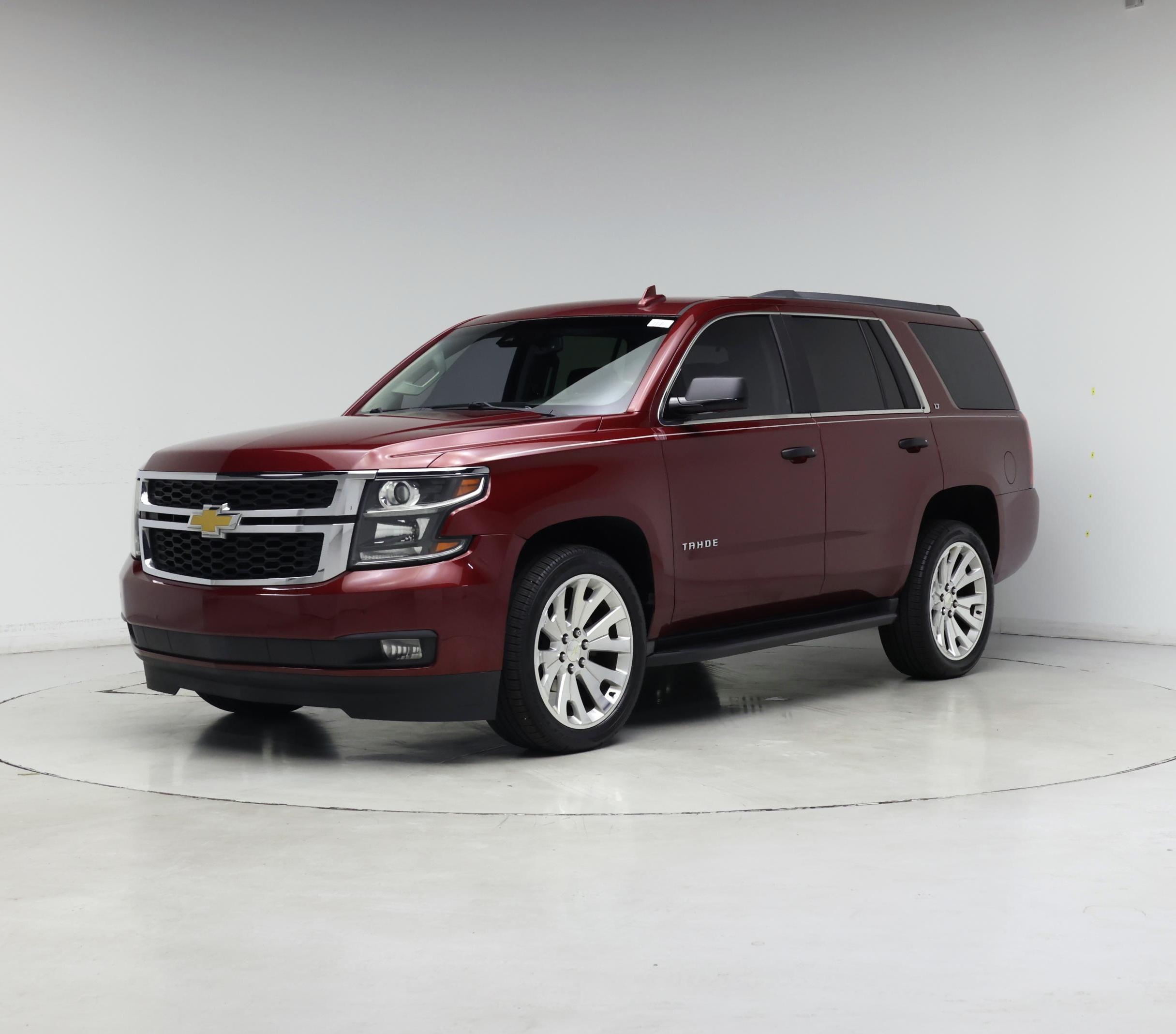 Thumbnail: 2018 Chevrolet Tahoe - 4