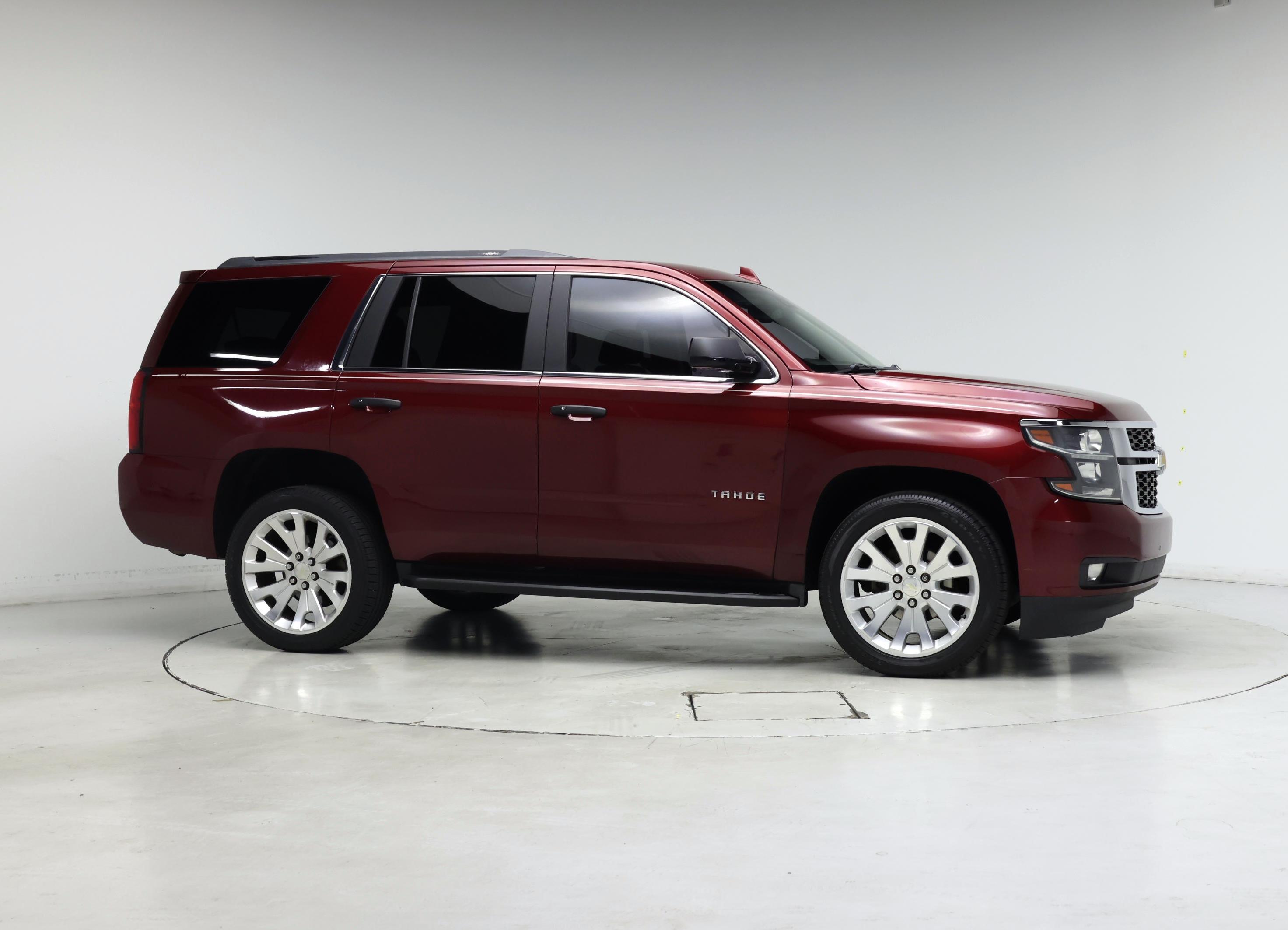 Thumbnail: 2018 Chevrolet Tahoe - 7