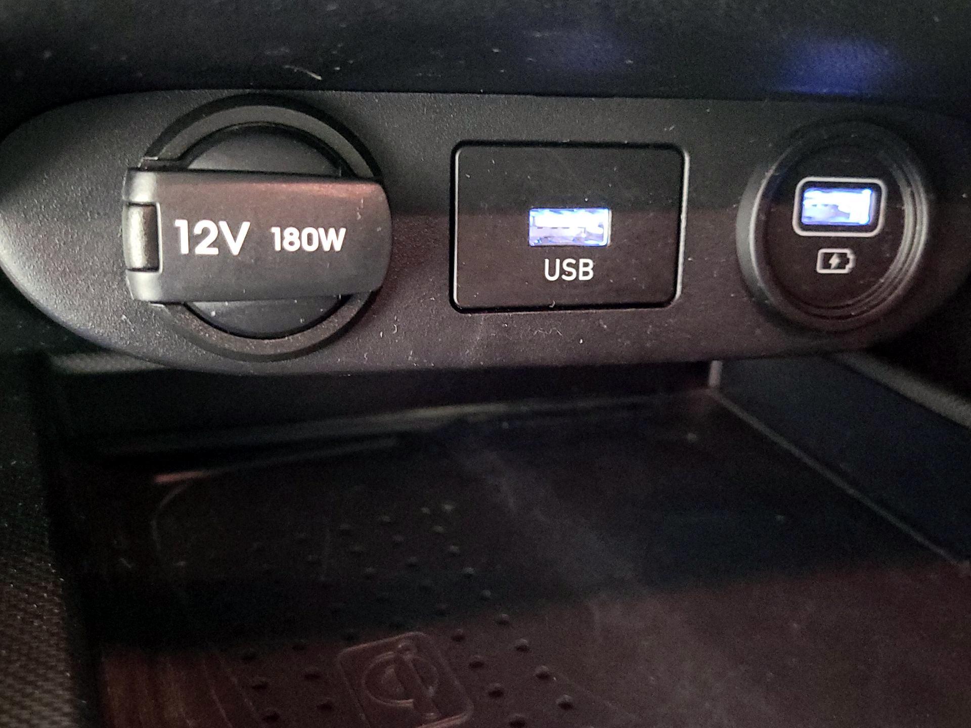 Thumbnail: 2023 Hyundai Elantra - 19