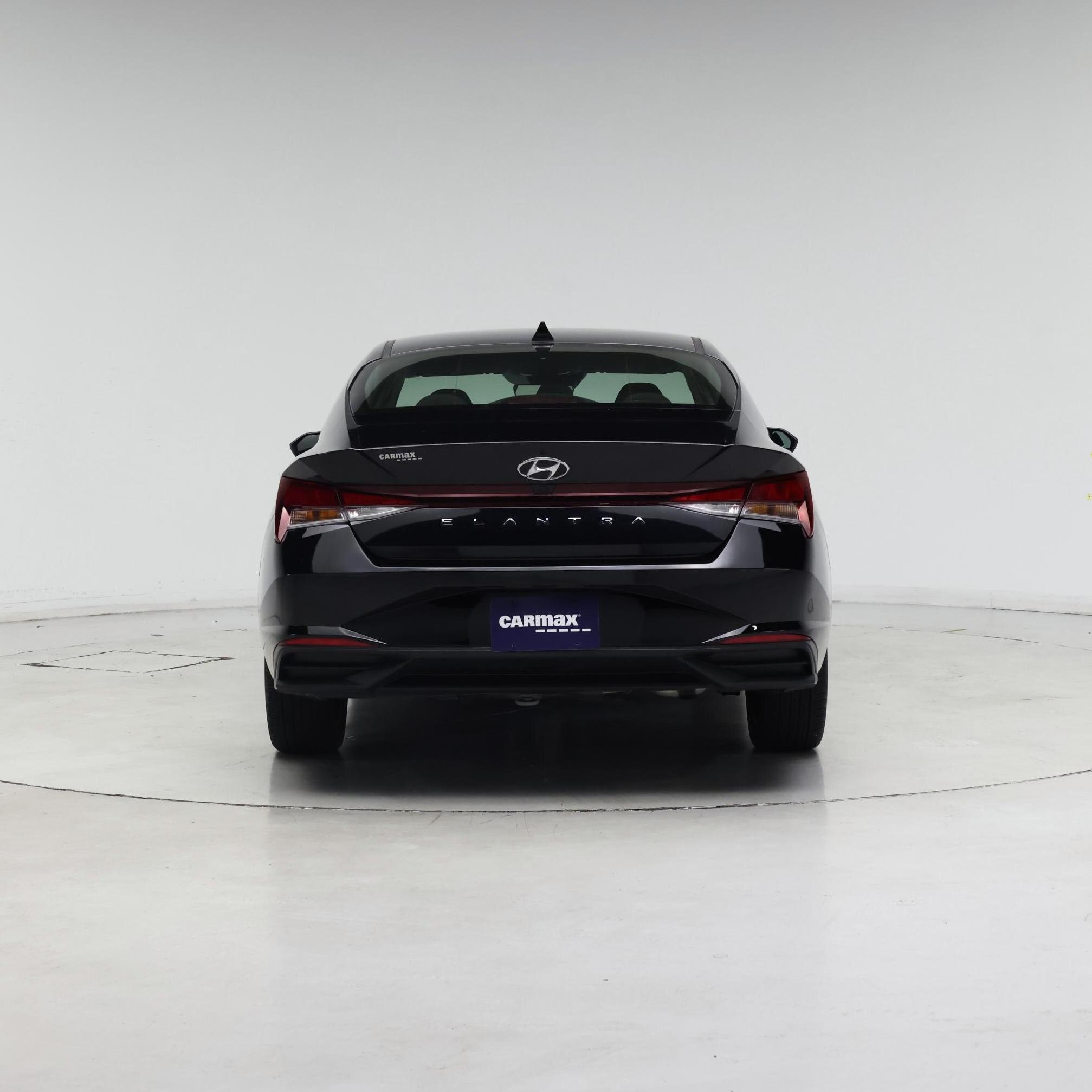 Thumbnail: 2023 Hyundai Elantra - 6