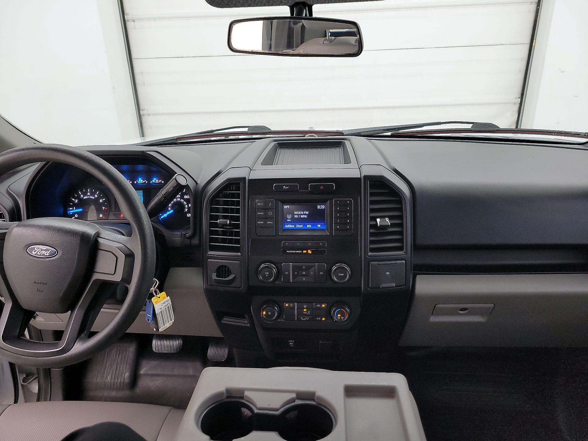 Thumbnail: 2017 Ford F-150 - 9