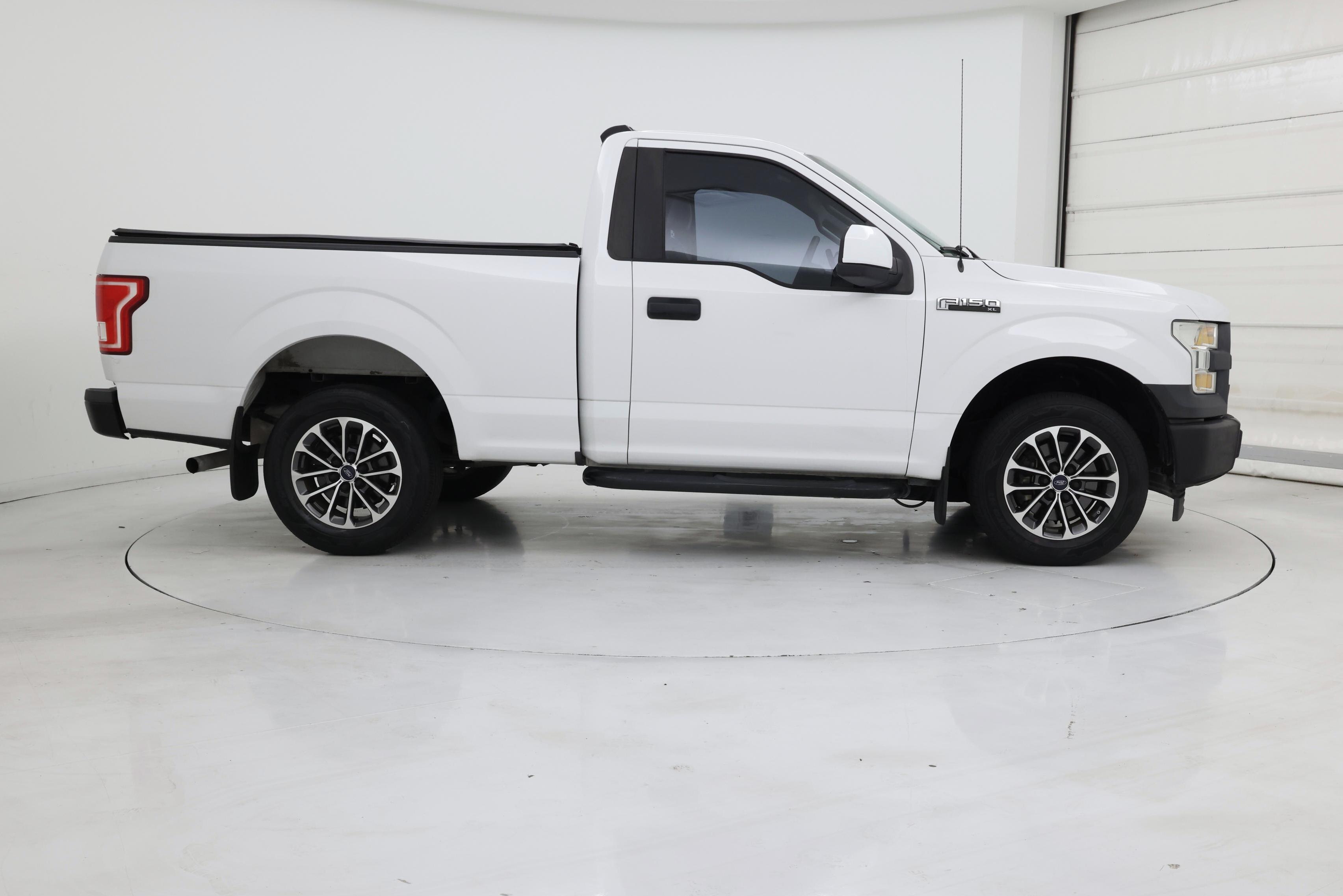 Thumbnail: 2017 Ford F-150 - 7