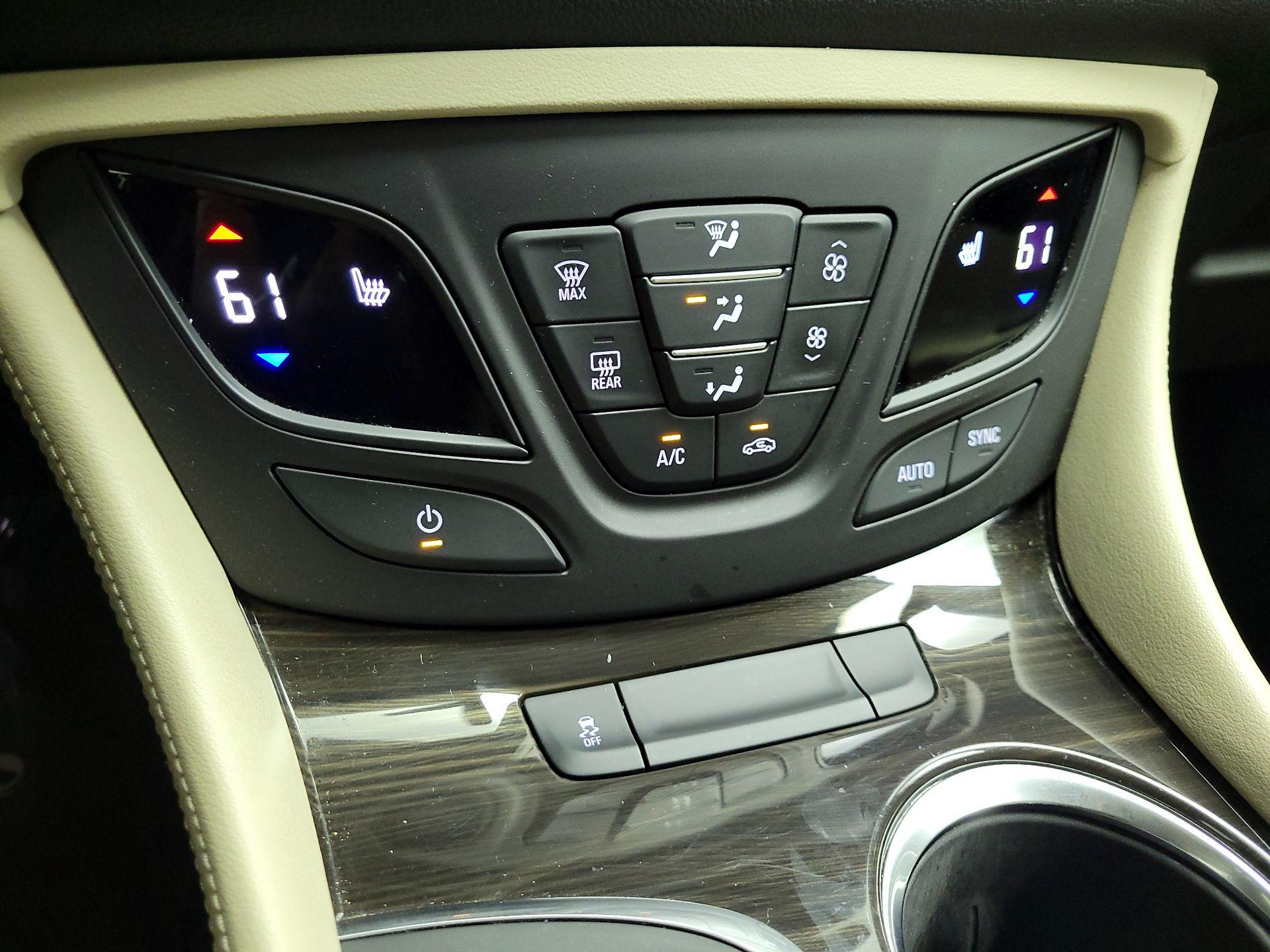 Thumbnail: 2019 Buick Envision - 16