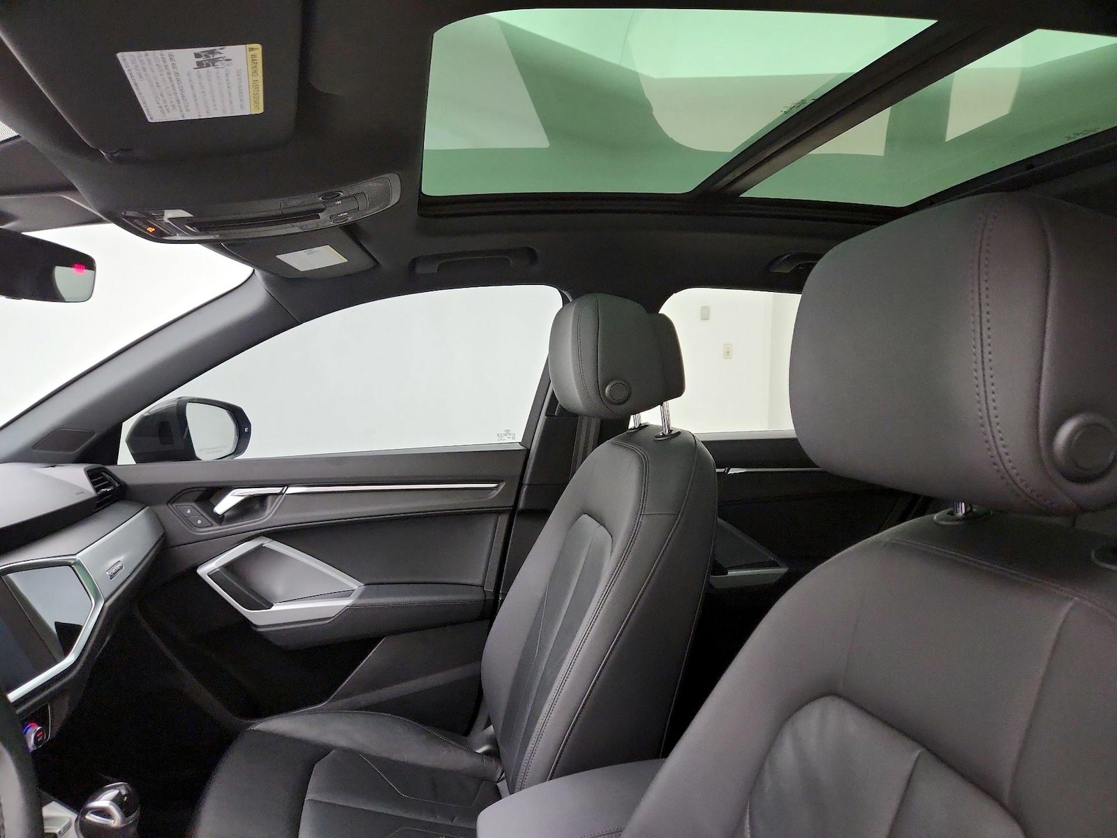 2021 Audi Q3 S Line Premium - Photo 19