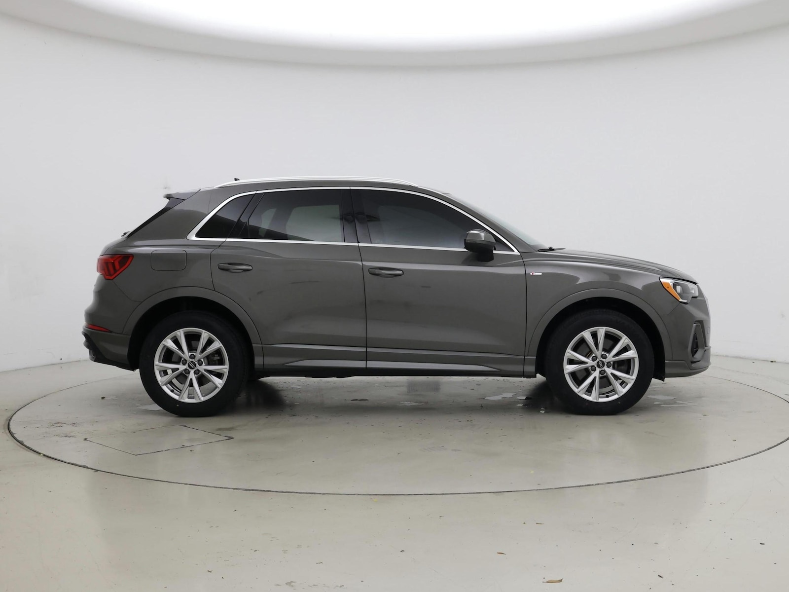 2021 Audi Q3 S Line Premium - Photo 8