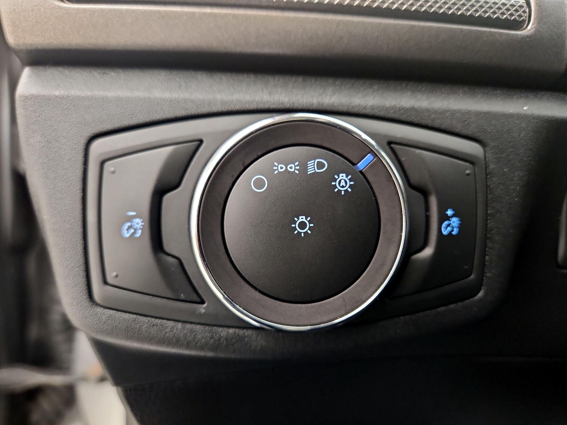 Thumbnail: 2020 Ford Fusion - 13