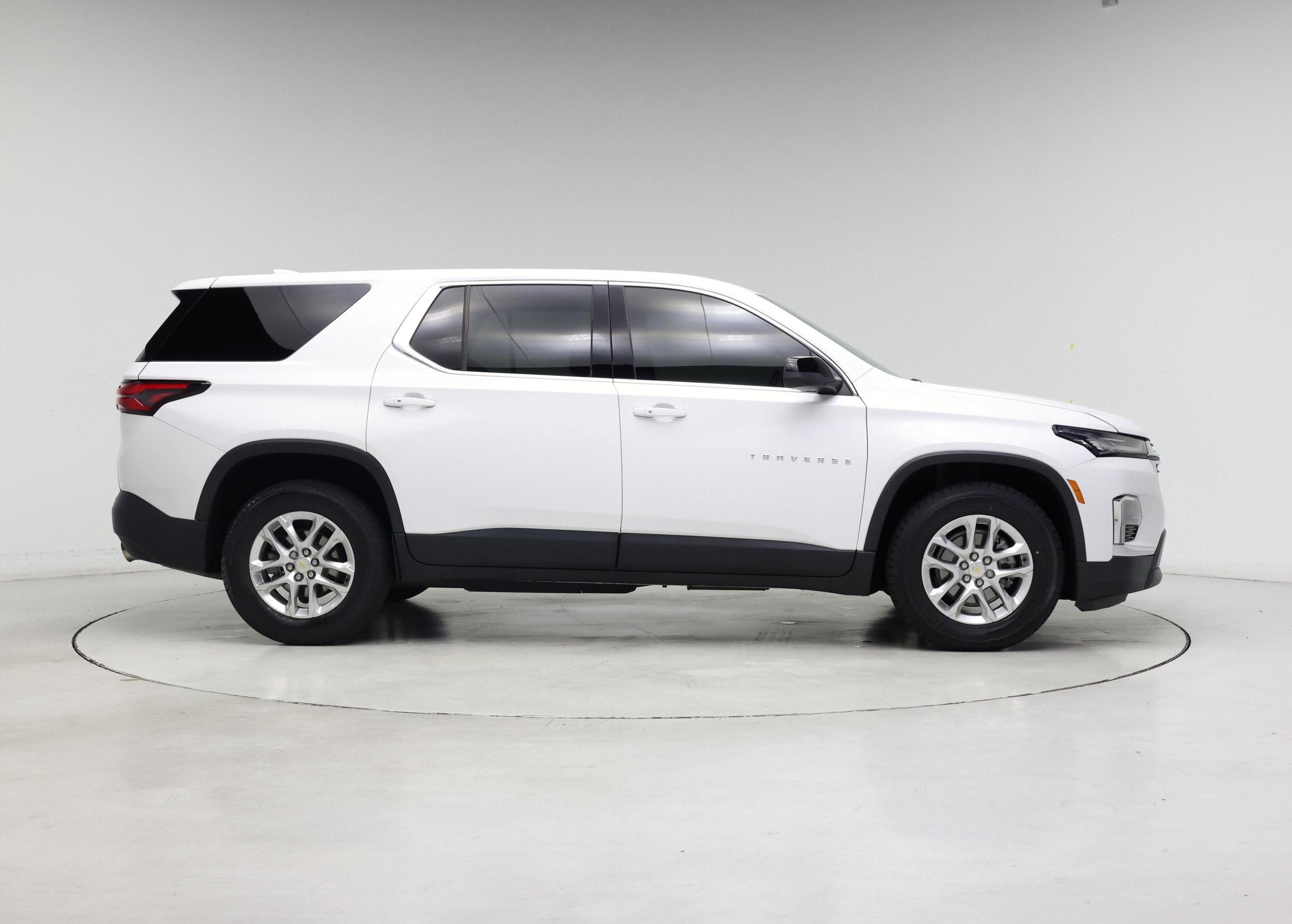 Thumbnail: 2022 Chevrolet Traverse - 7