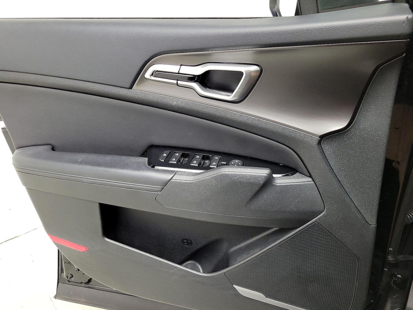 2023 Kia Sportage EX - Photo 13