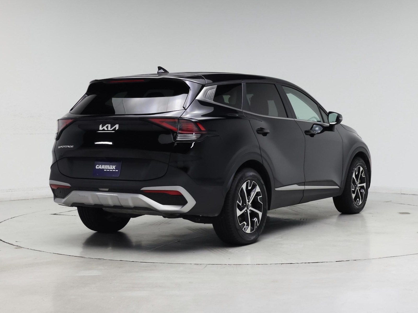 2023 Kia Sportage EX - Photo 9