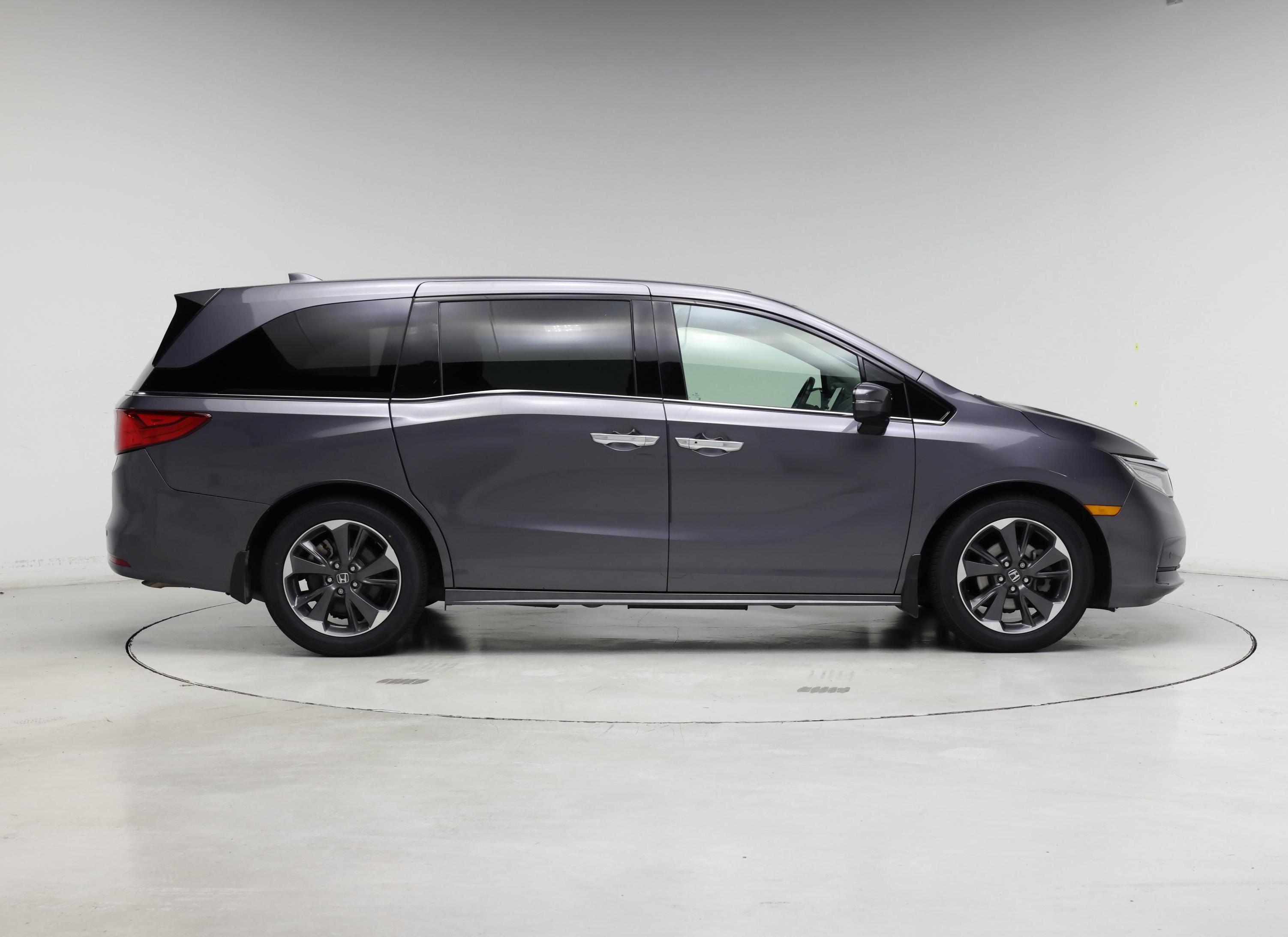 Thumbnail: 2022 Honda Odyssey - 7
