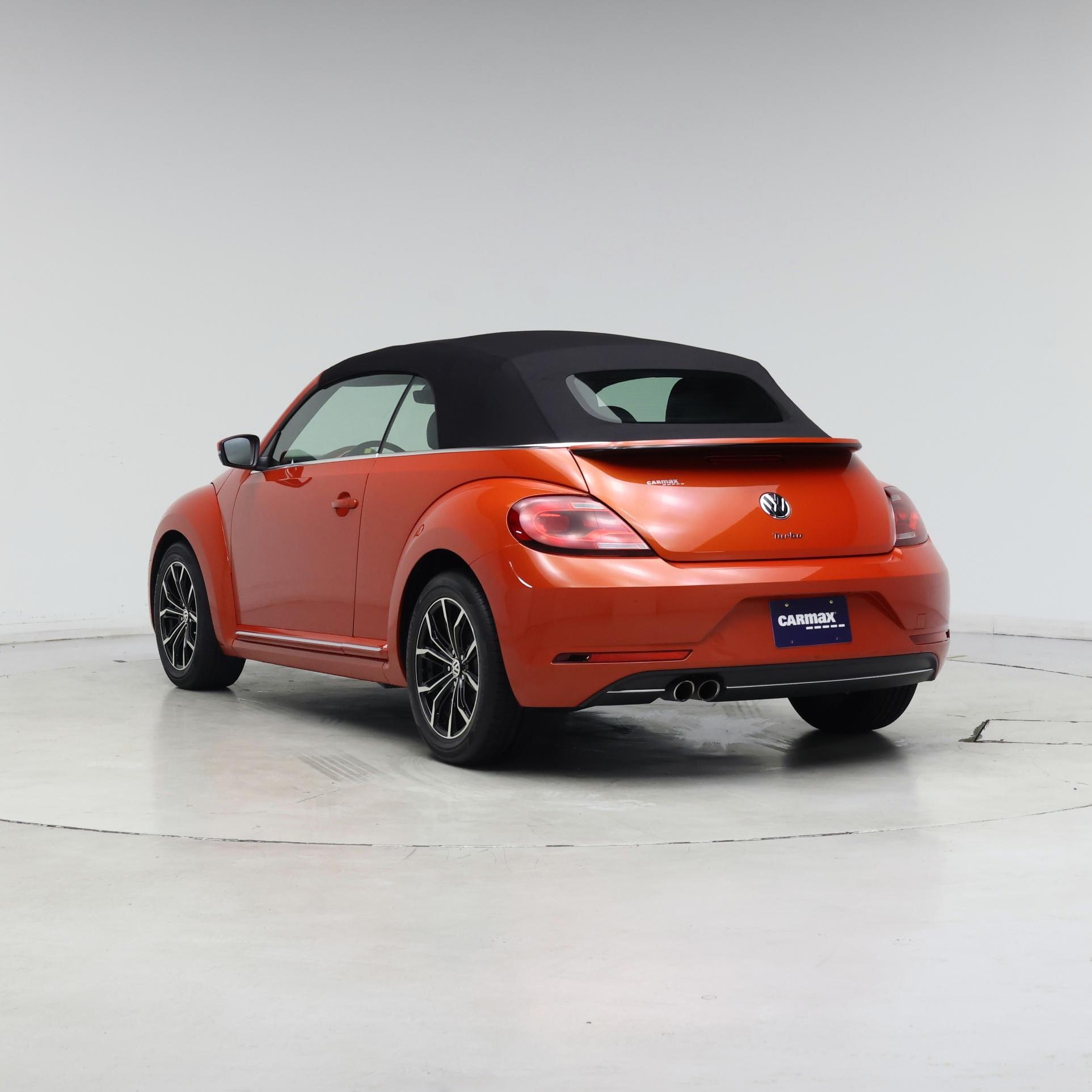 Thumbnail: 2018 Volkswagen Beetle - 2