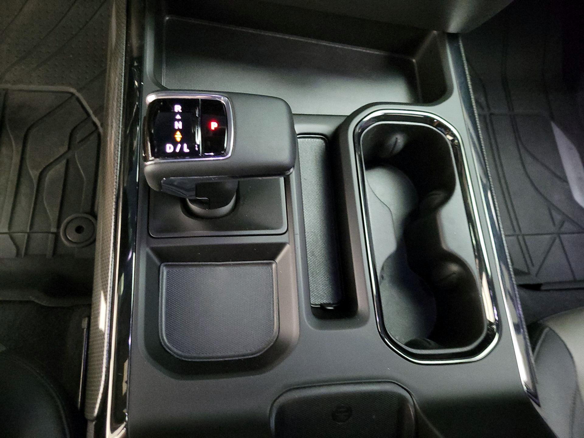 Thumbnail: 2023 Chevrolet Silverado 1500 - 18